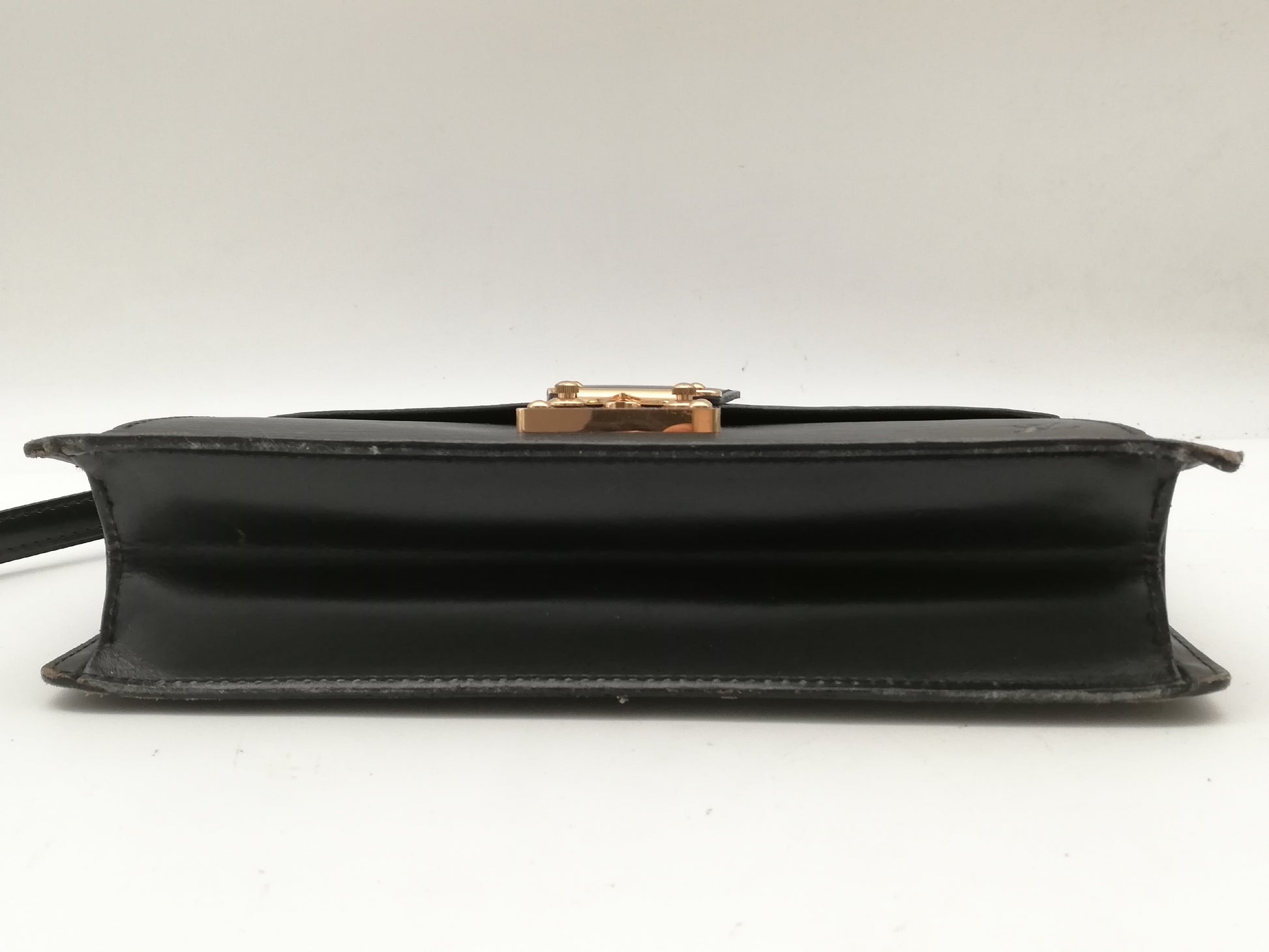 LOUIS VUITTON Epi Pochette Serie Dragonne M52612 Second Bag