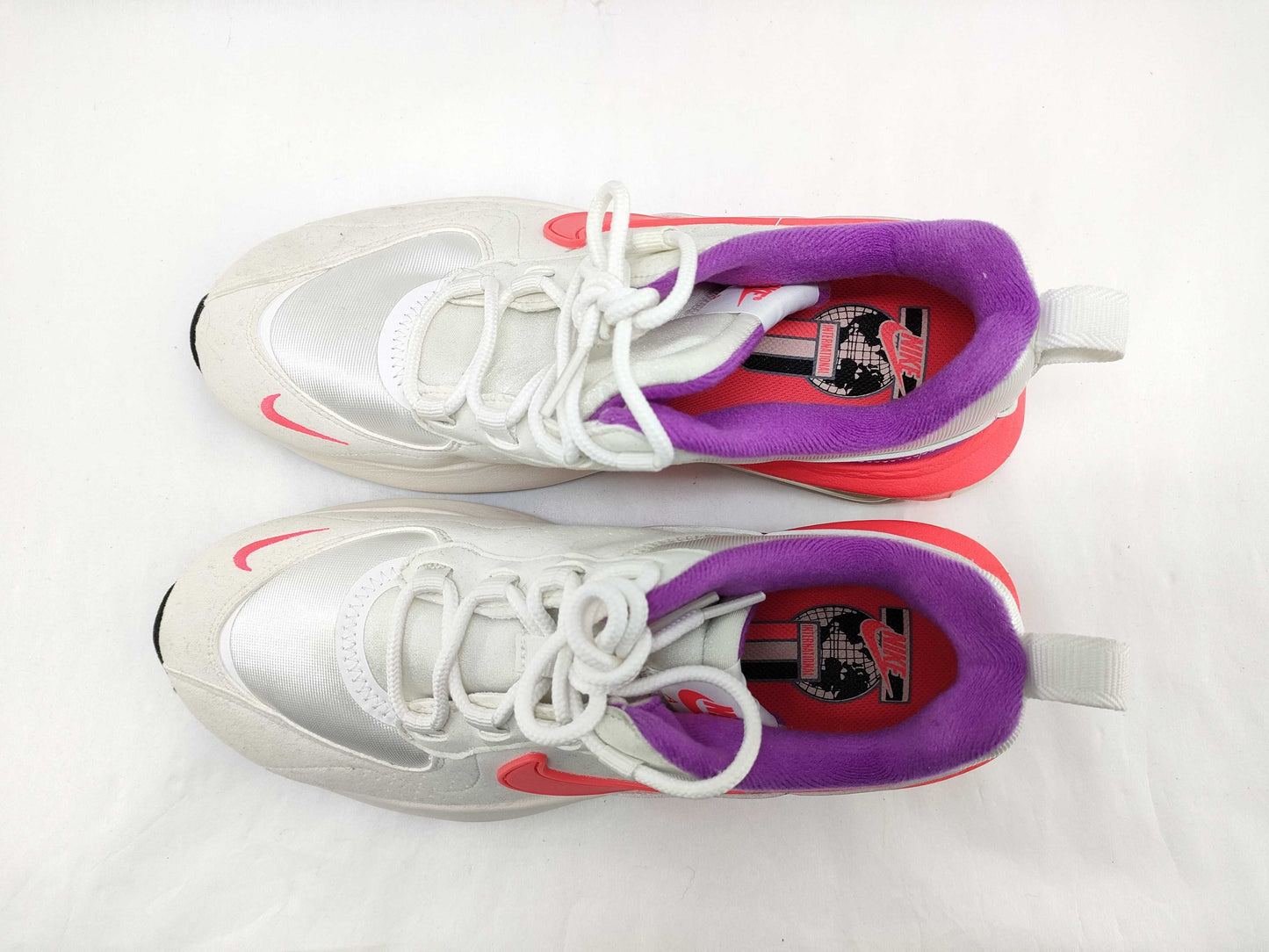 NIKE NIKE 25.0 Sneakers