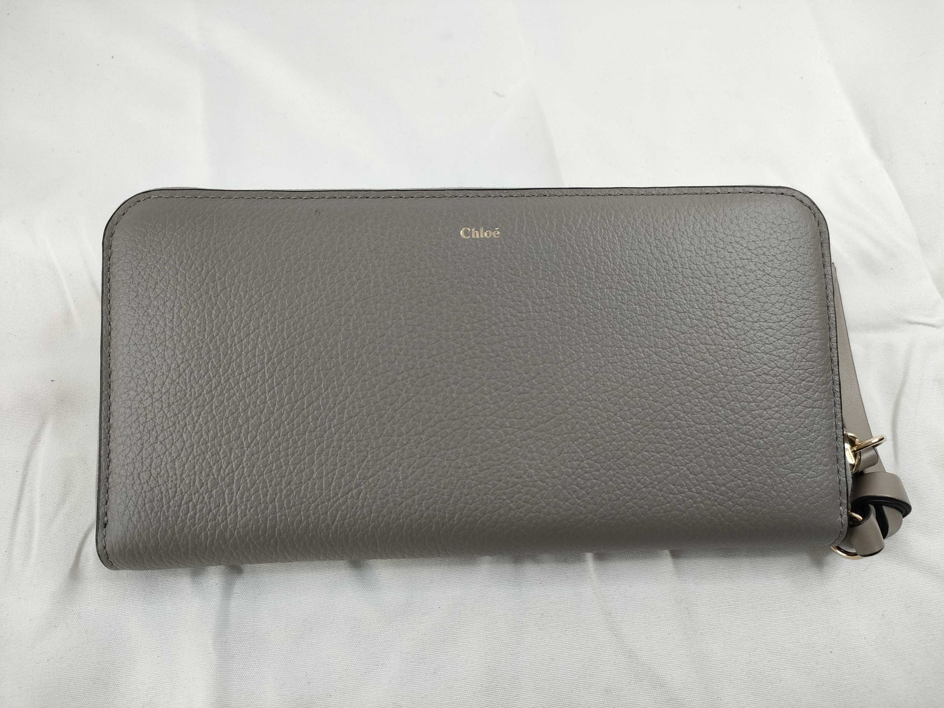 chloe Chloe ALPHABET Alphabet Long Wallet Wallet Gray Wallet