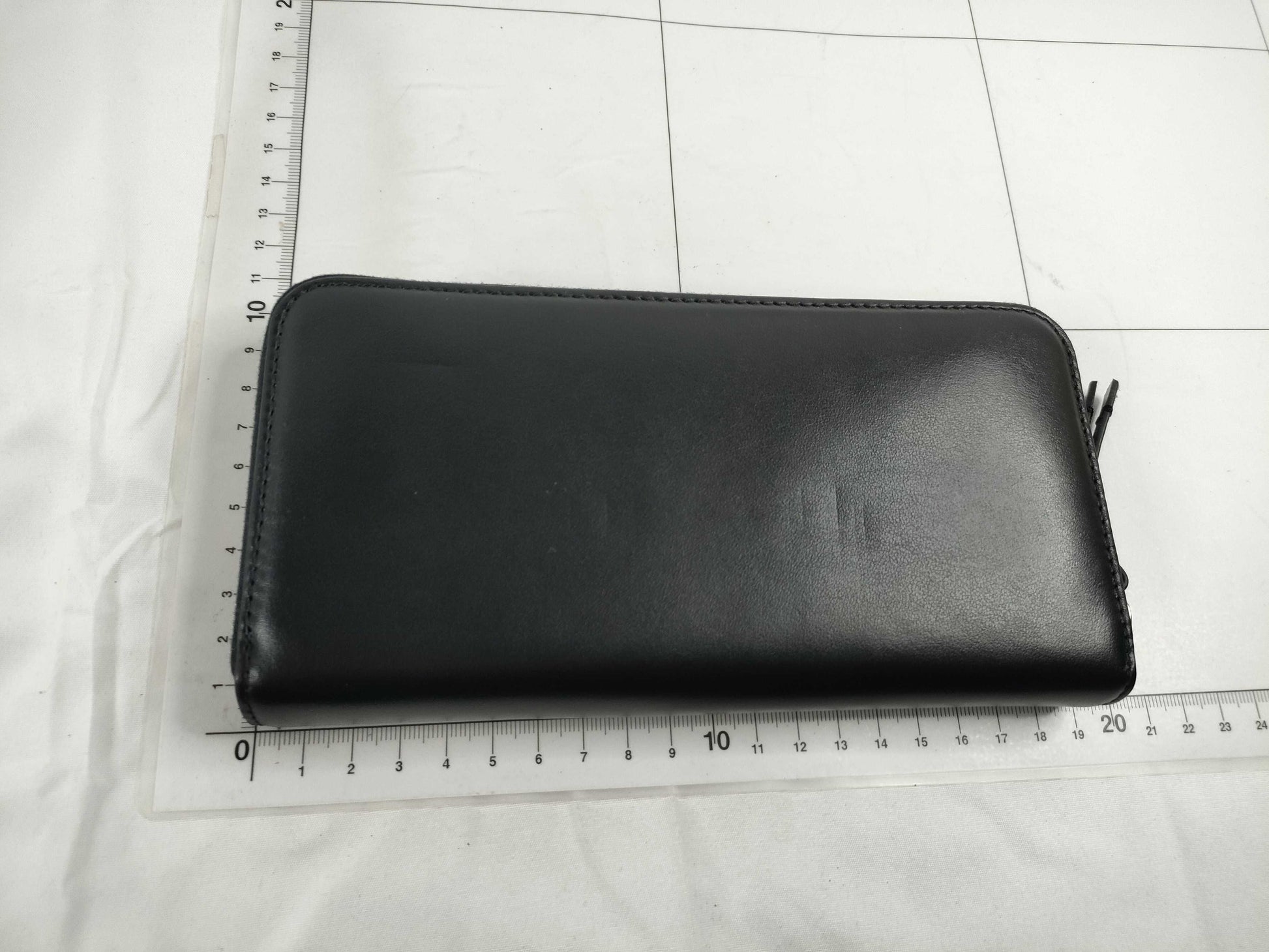 chloe Chloe Chloe Sense Wallet Round Zip Wallet Black Wallet