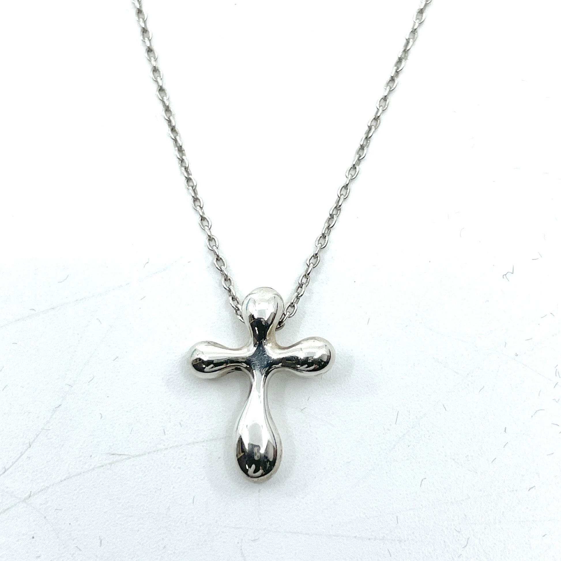 Tiffany&Co. Elsa Peretti 925 Cross Necklace