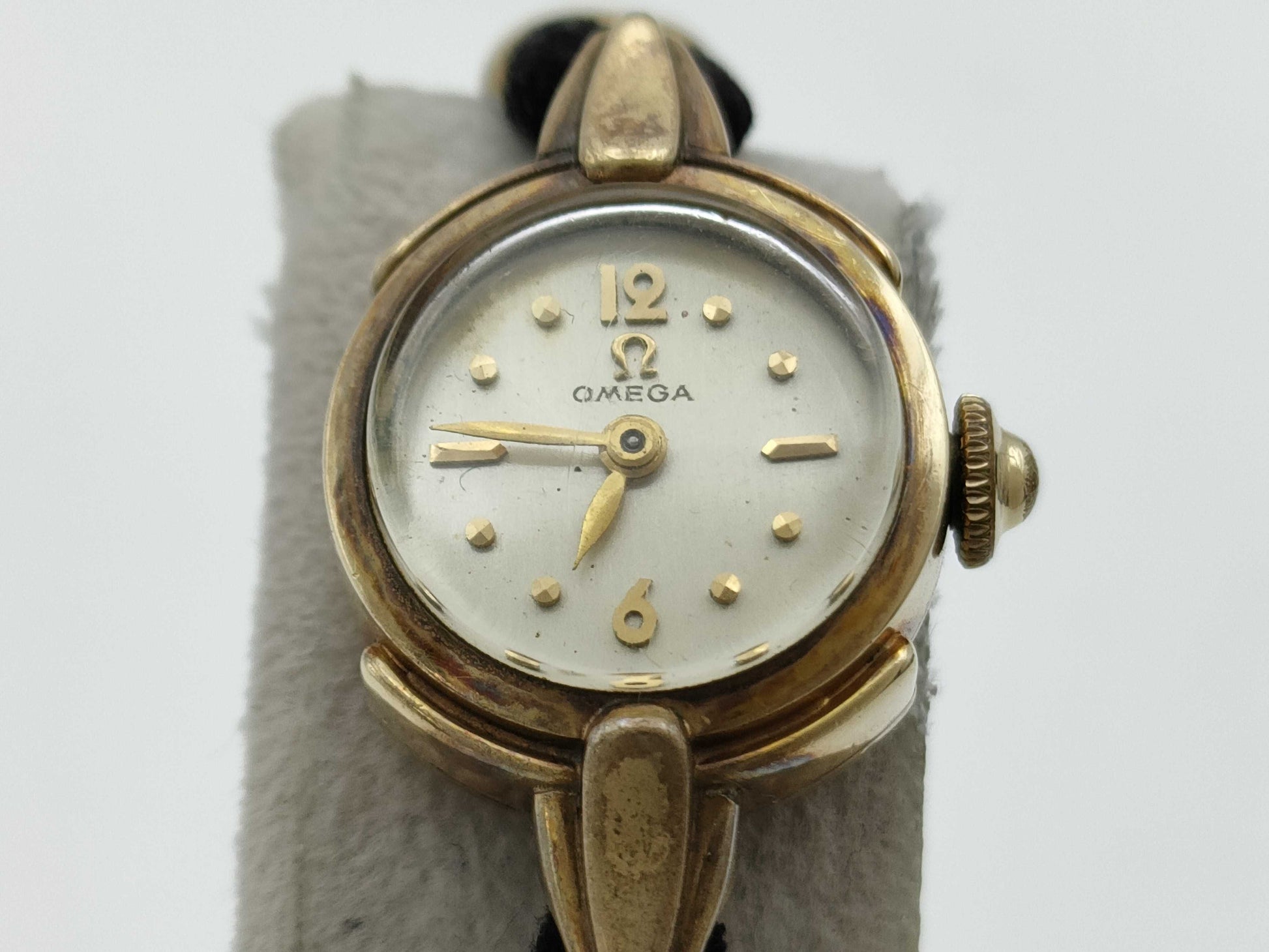 OMEGA Hand-Wound Women's Watch