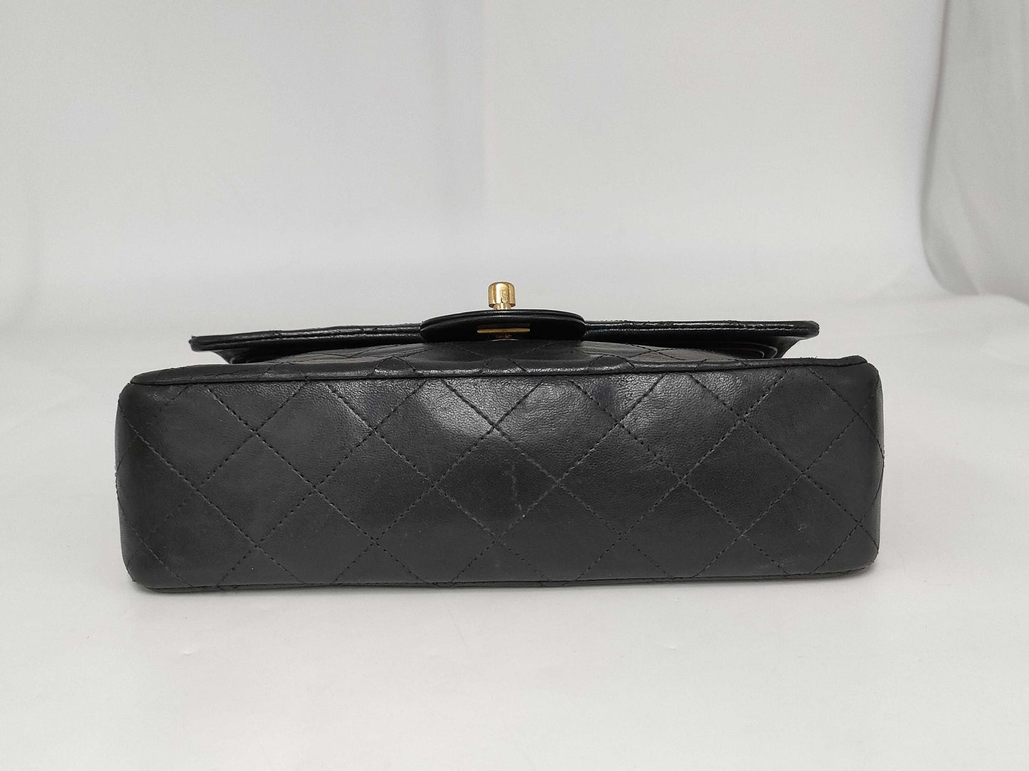 CHANEL CHANEL Matlasse Lamb Shoulder Bag Navy Shoulder Bag
