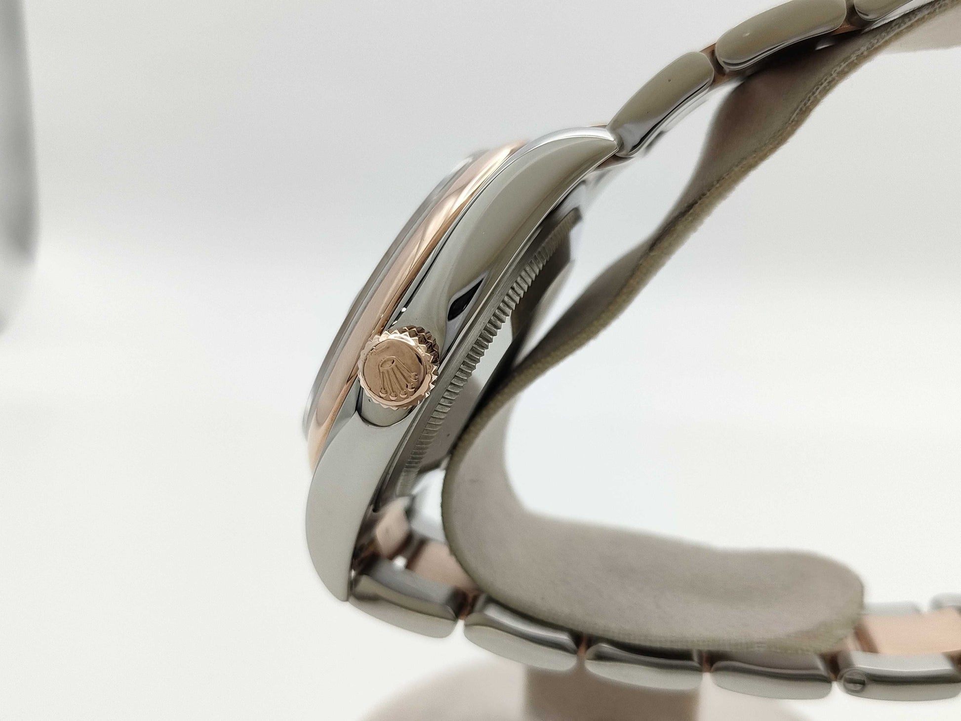 ROLEX 116201G V398386 Grey Dial Oyster Breath Men's Watch