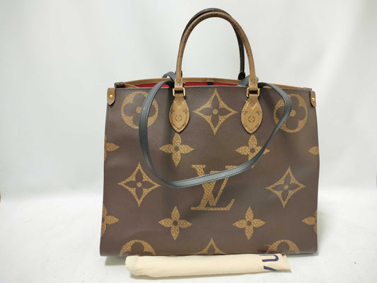 LOUIS VUITTON Louis Vuitton Giant On the Go GM Bag Tote Bag