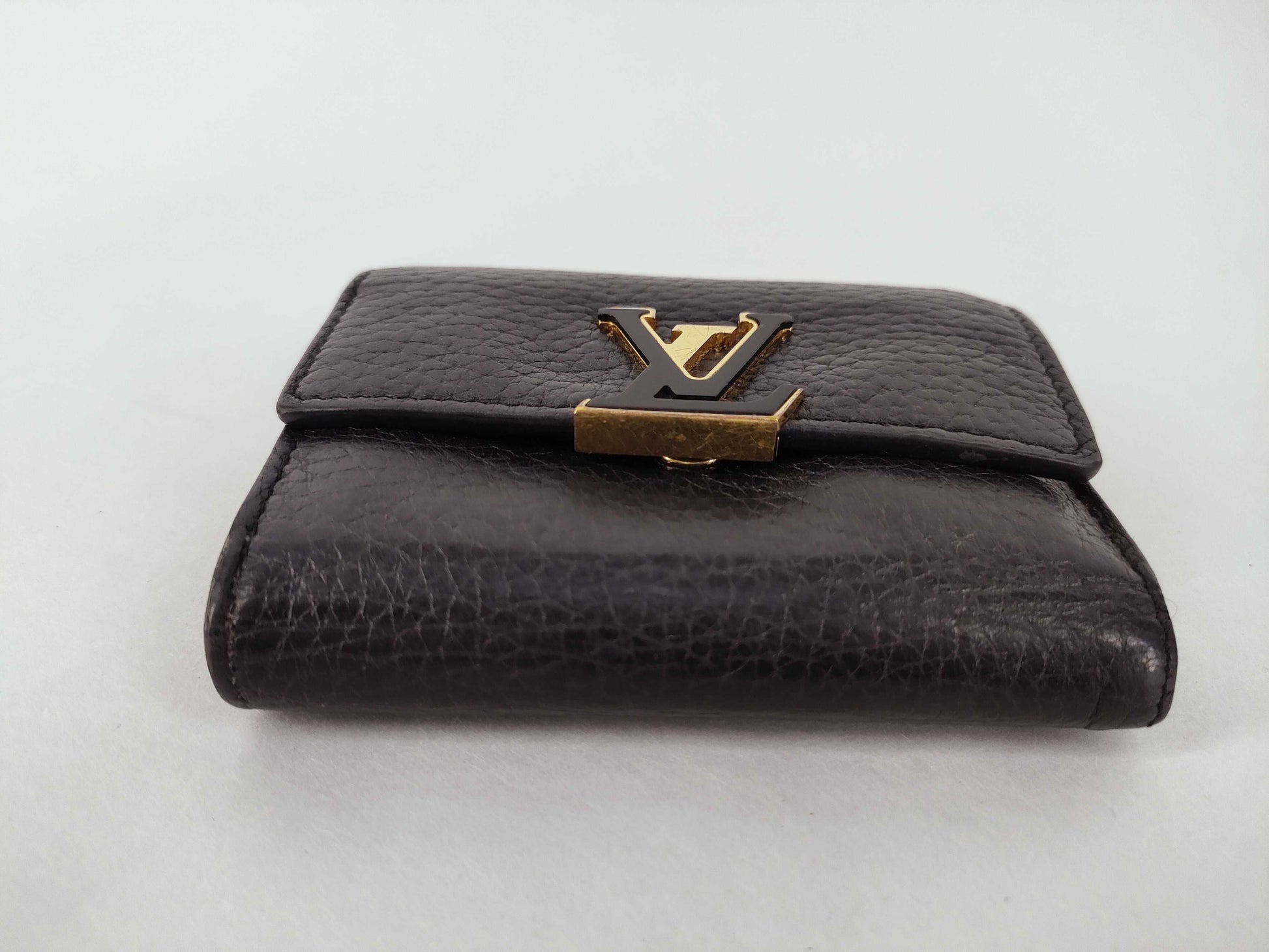 LOUIS VUITTON Vuitton Capucine XS Compact M68587 Wallet