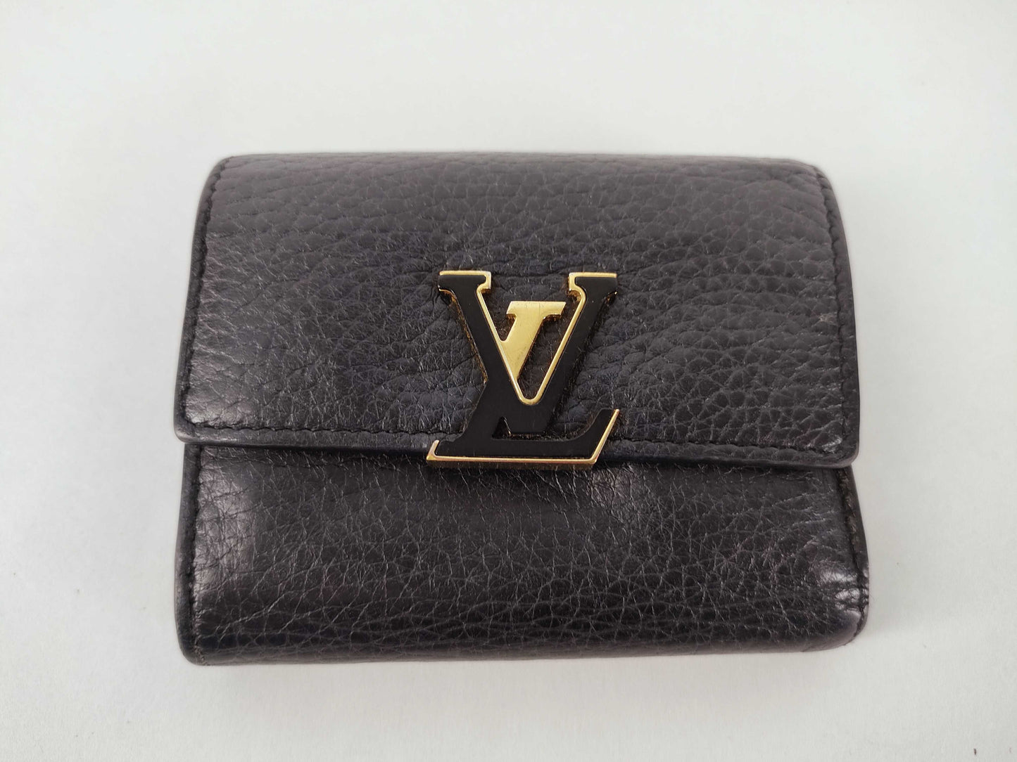 LOUIS VUITTON Vuitton Capucine XS Compact M68587 Wallet