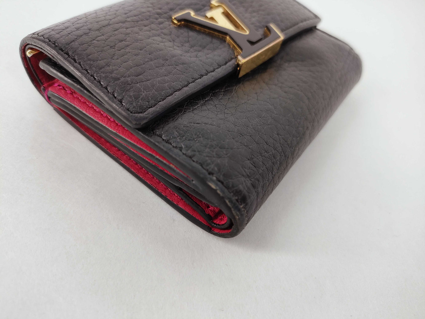LOUIS VUITTON Vuitton Capucine XS Compact M68587 Wallet