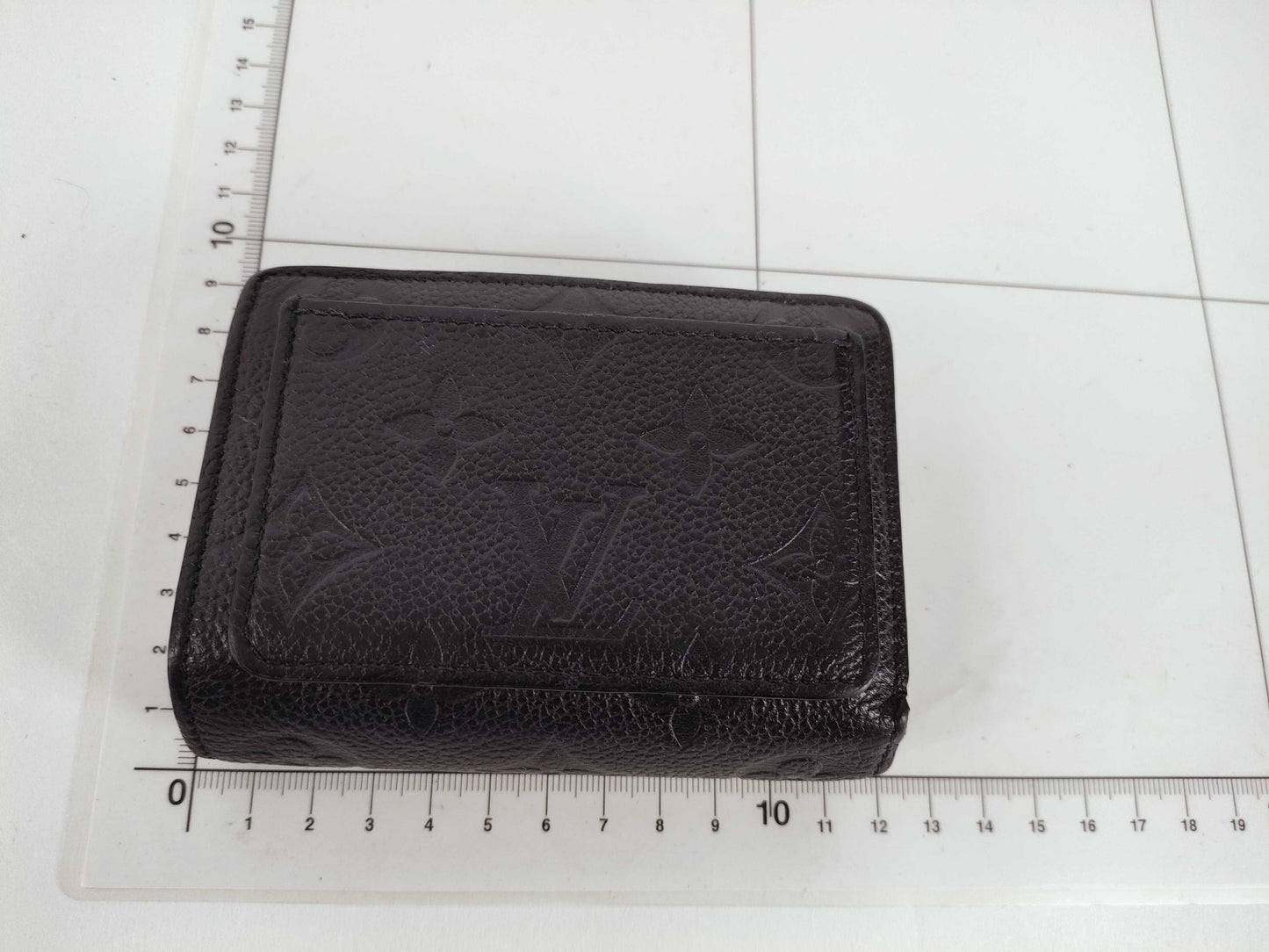 LOUIS VUITTON Monogram Ampplant Vuitton Claire Amplant M80151 RFID Wallet