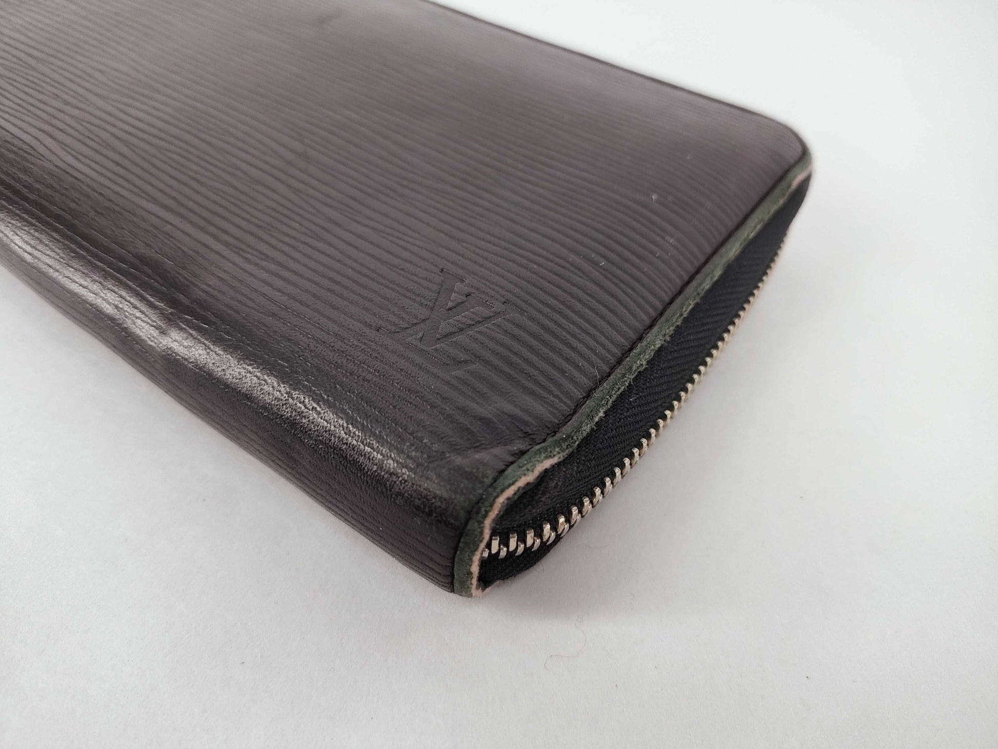 LOUIS VUITTON Epi Vuitton Organizer Epi Noir M62643 CA0165 Wallet