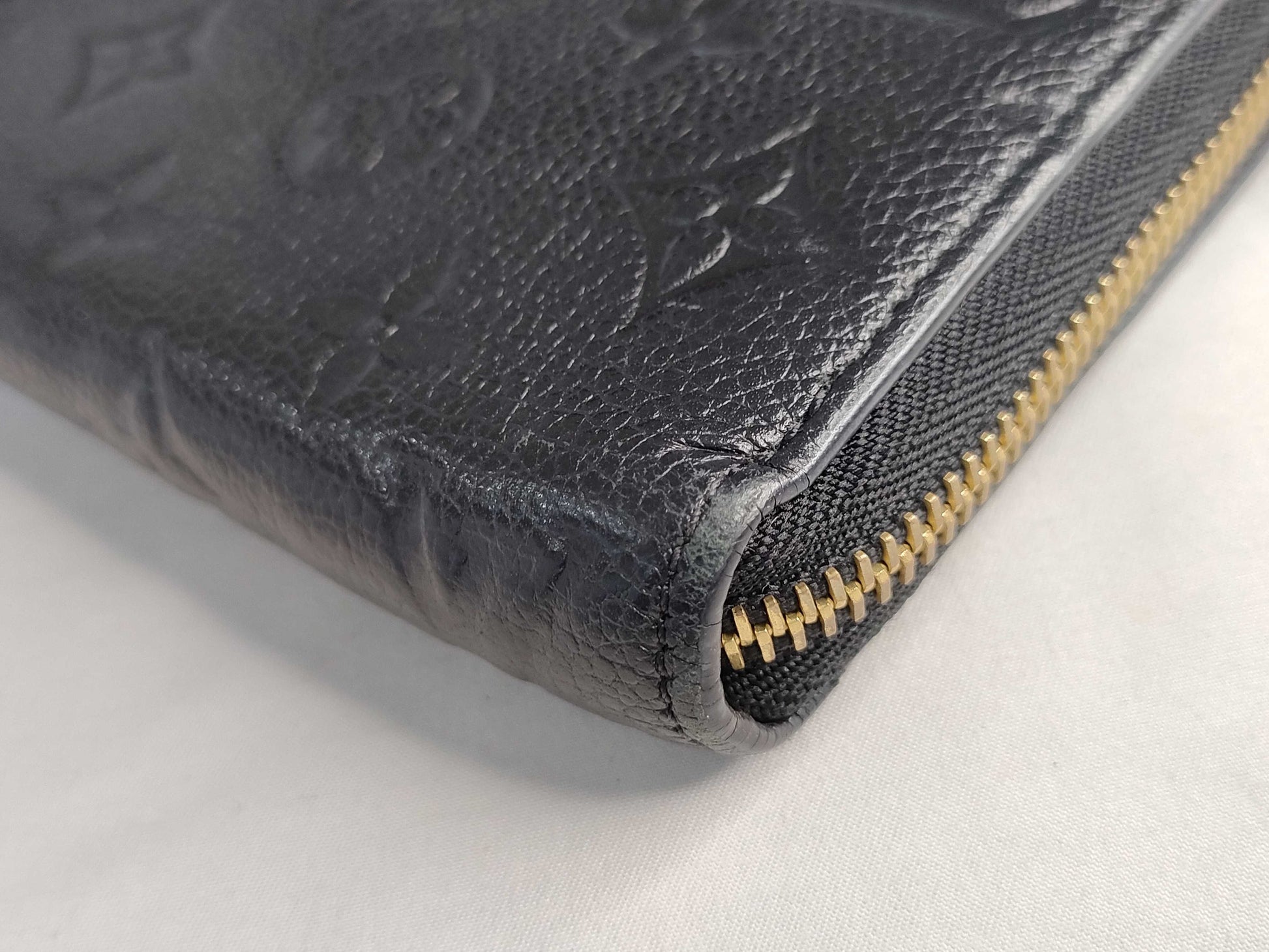 LOUIS VUITTON Monogram Unplanted Vuitton Zippy Wallet Unplanted M61864 SP4126 Wallet