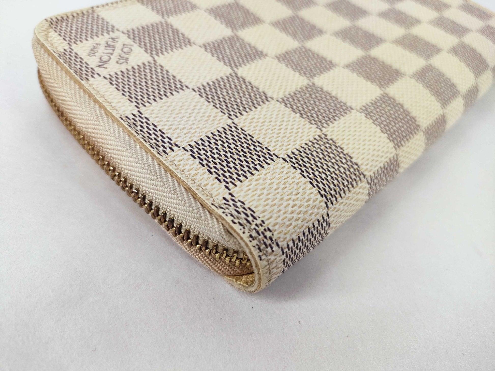 LOUIS VUITTON Damier Azure Vuitton Zippy Wallet Damierzul N60019 VI2037 Wallet