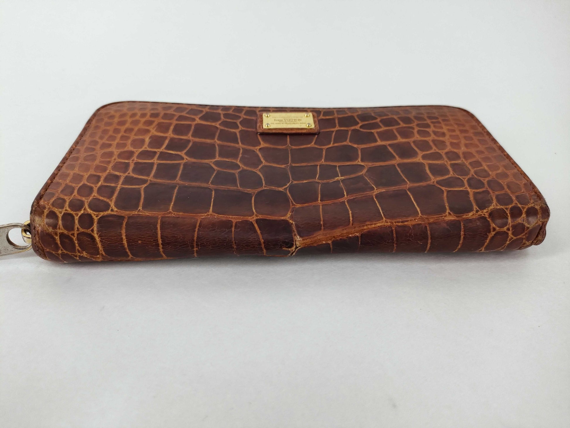 LOUIS VUITTON Vuitton Zippy Wallet Crocodile AS2028 Wallet