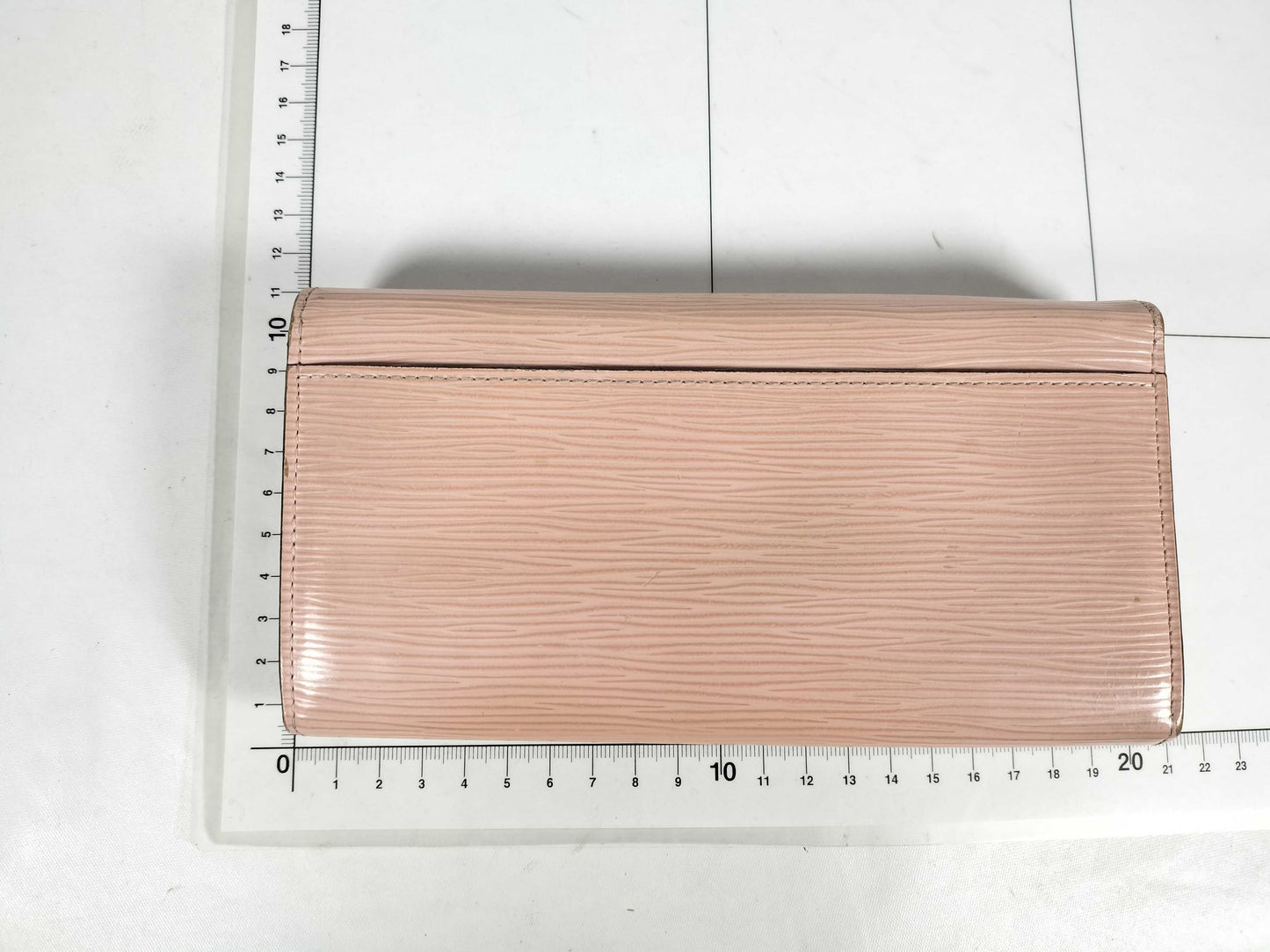 LOUIS VUITTON Epi Vuitton Sara Epi Rose Ballerine M61216 CA4135 Wallet