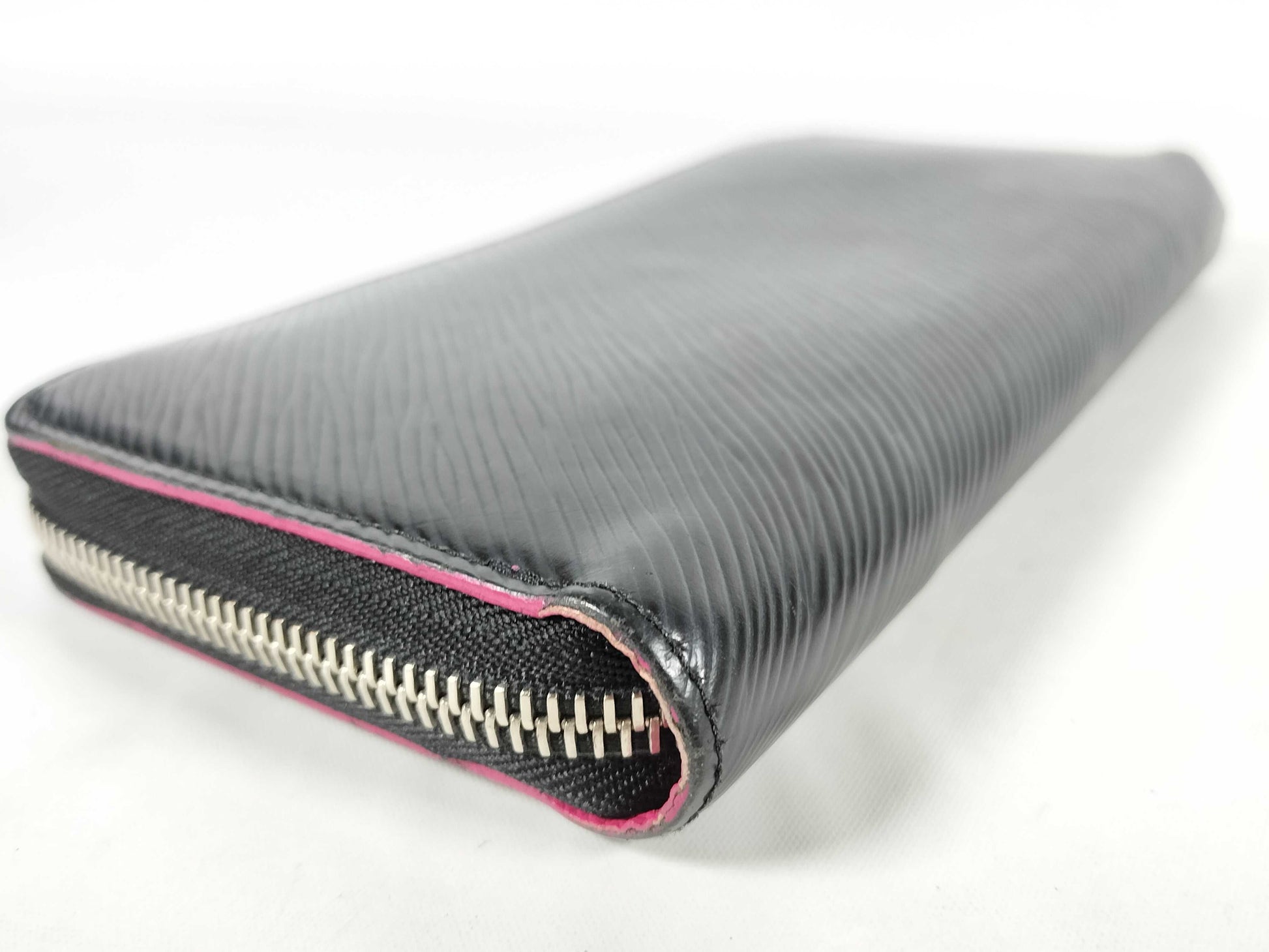 LOUIS VUITTON Epi Vuitton Zippy Wallet Epi M64838 GI5107 Wallet