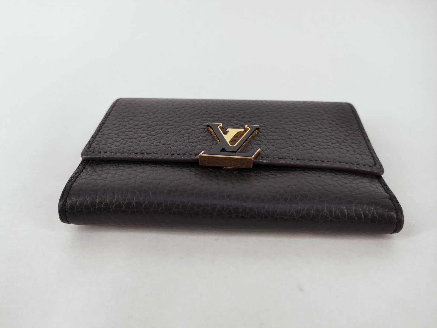 LOUIS VUITTON Vuitton Capucine Compact M62157 MI1198 Wallet