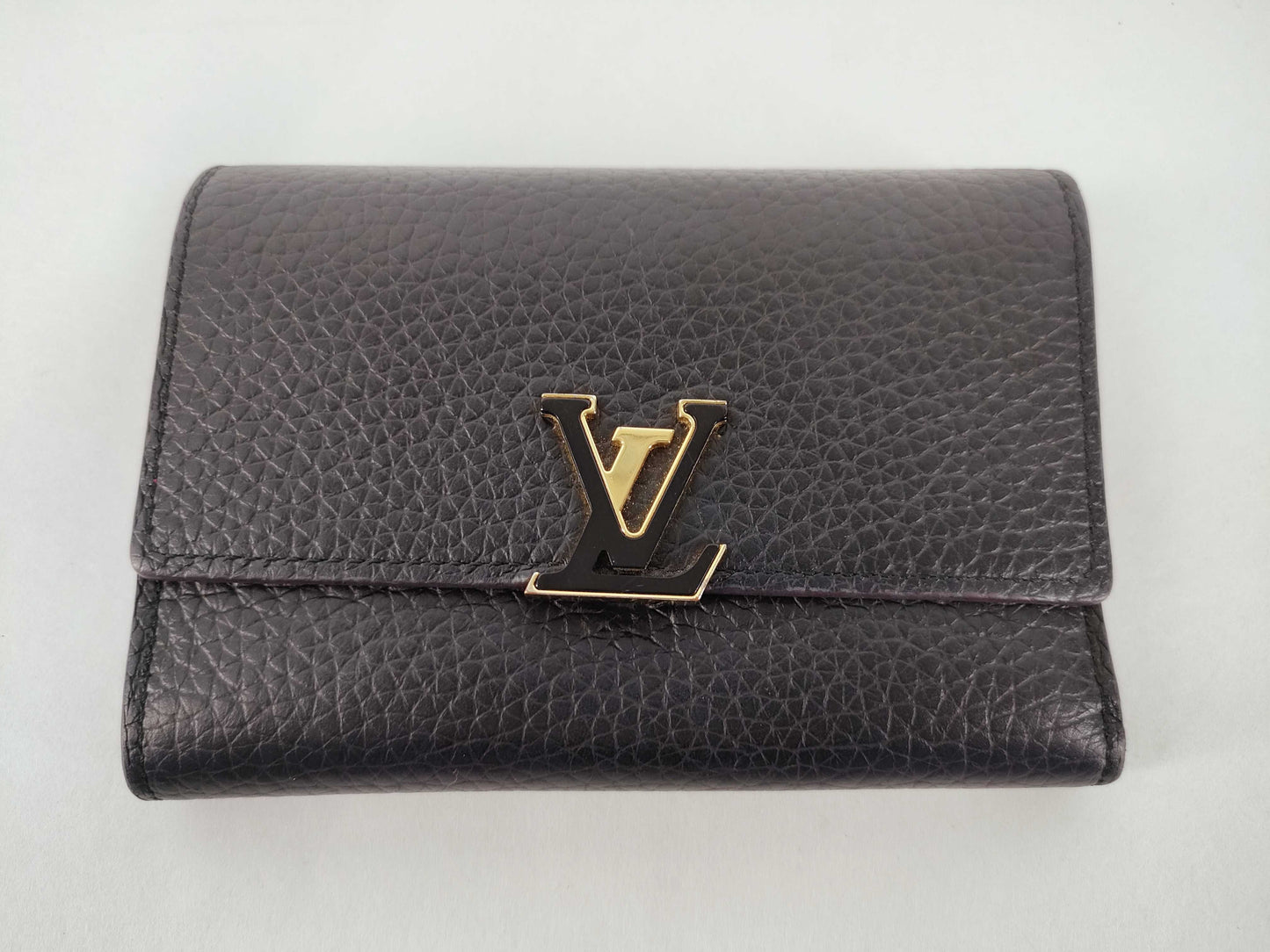 LOUIS VUITTON Vuitton Capucine Compact M62157 MI1198 Wallet