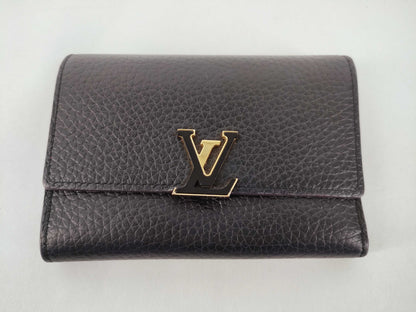 LOUIS VUITTON Vuitton Capucine Compact M62157 MI1198 Wallet