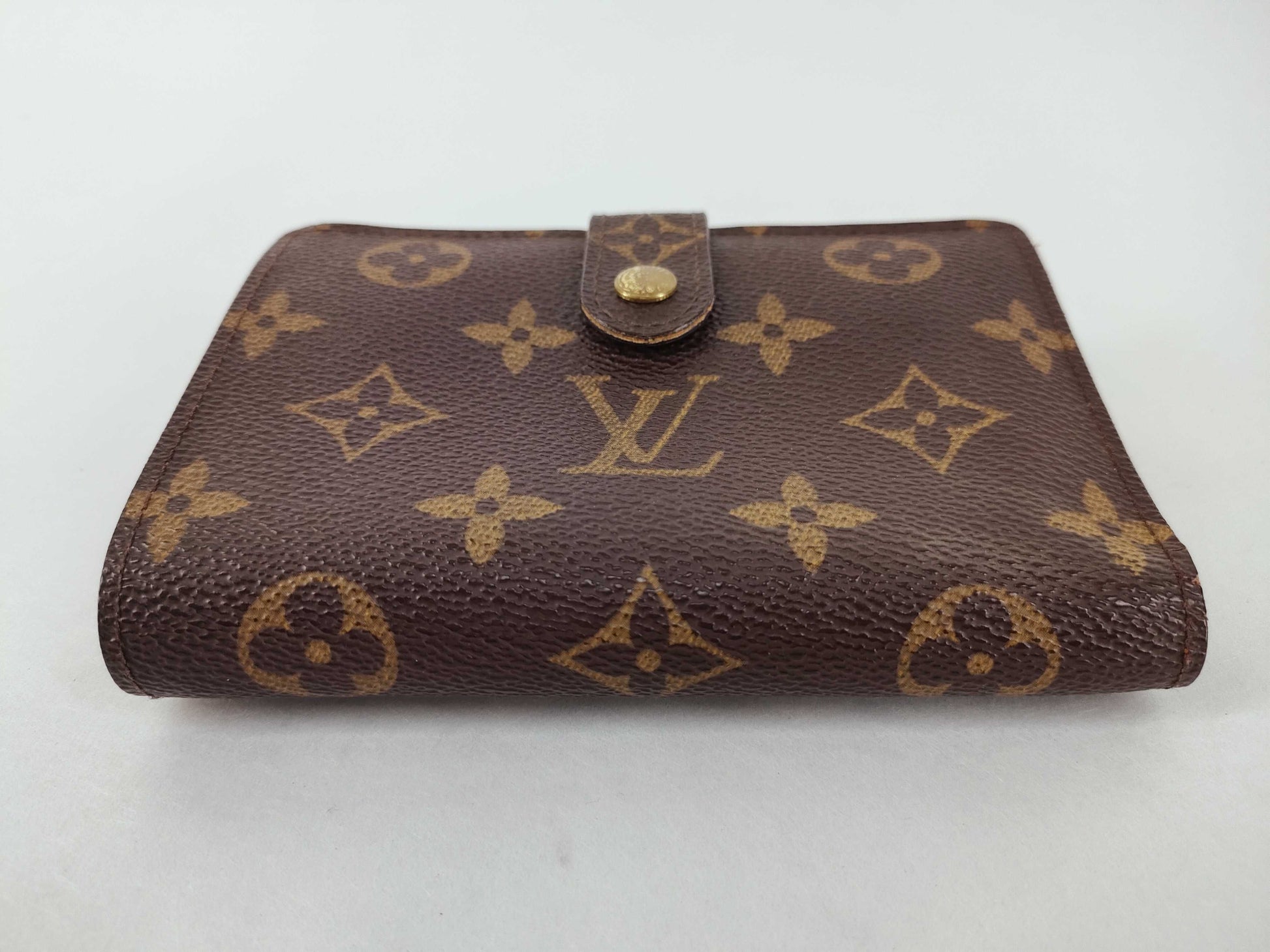 LOUIS VUITTON Monogram Vuitton Viennois Monogram M61663 TH0034 Wallet