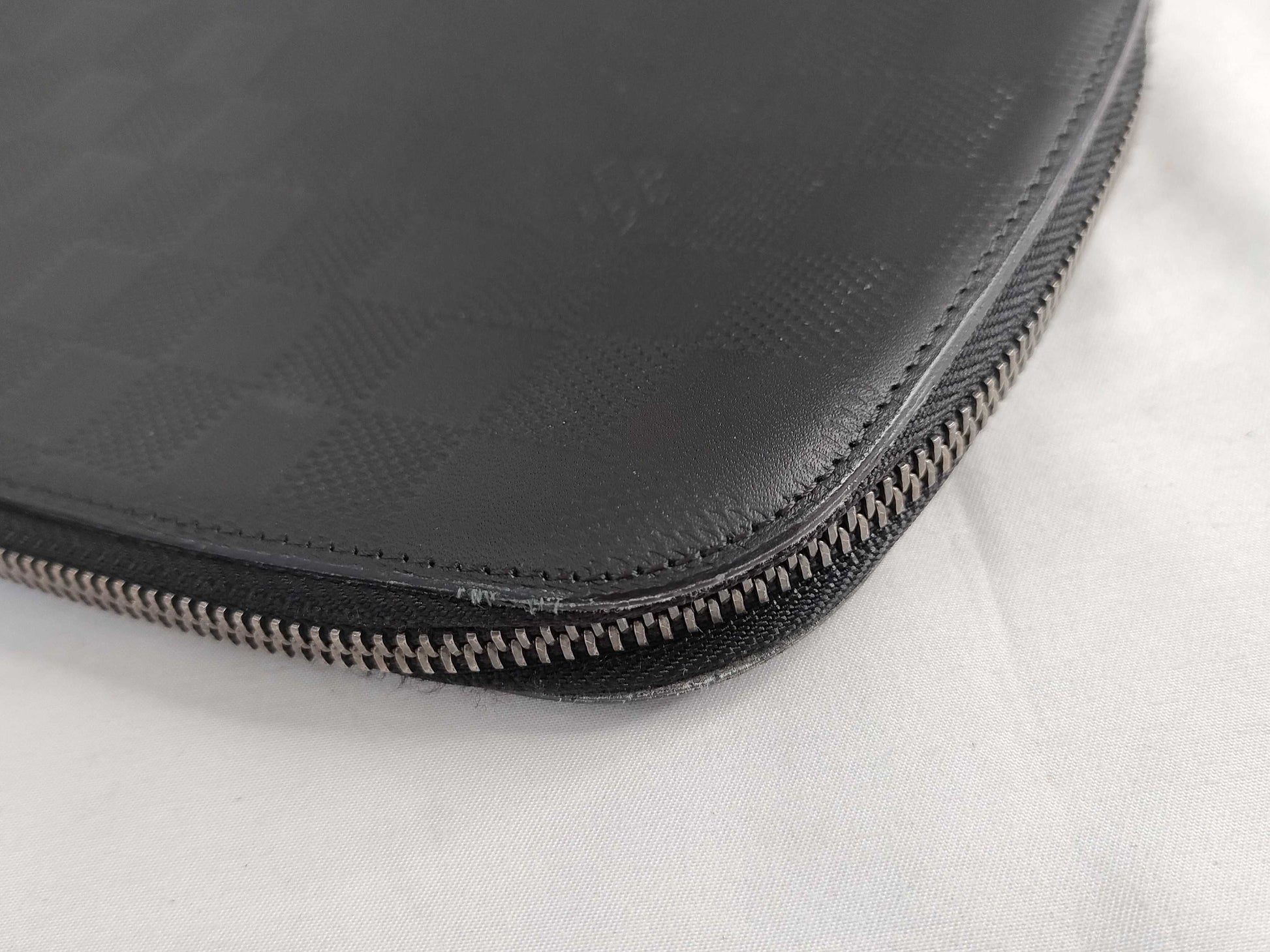 LOUIS VUITTON Damier Anfini Vuitton Atol Damier Anfini N41380 MI4165 Wallet