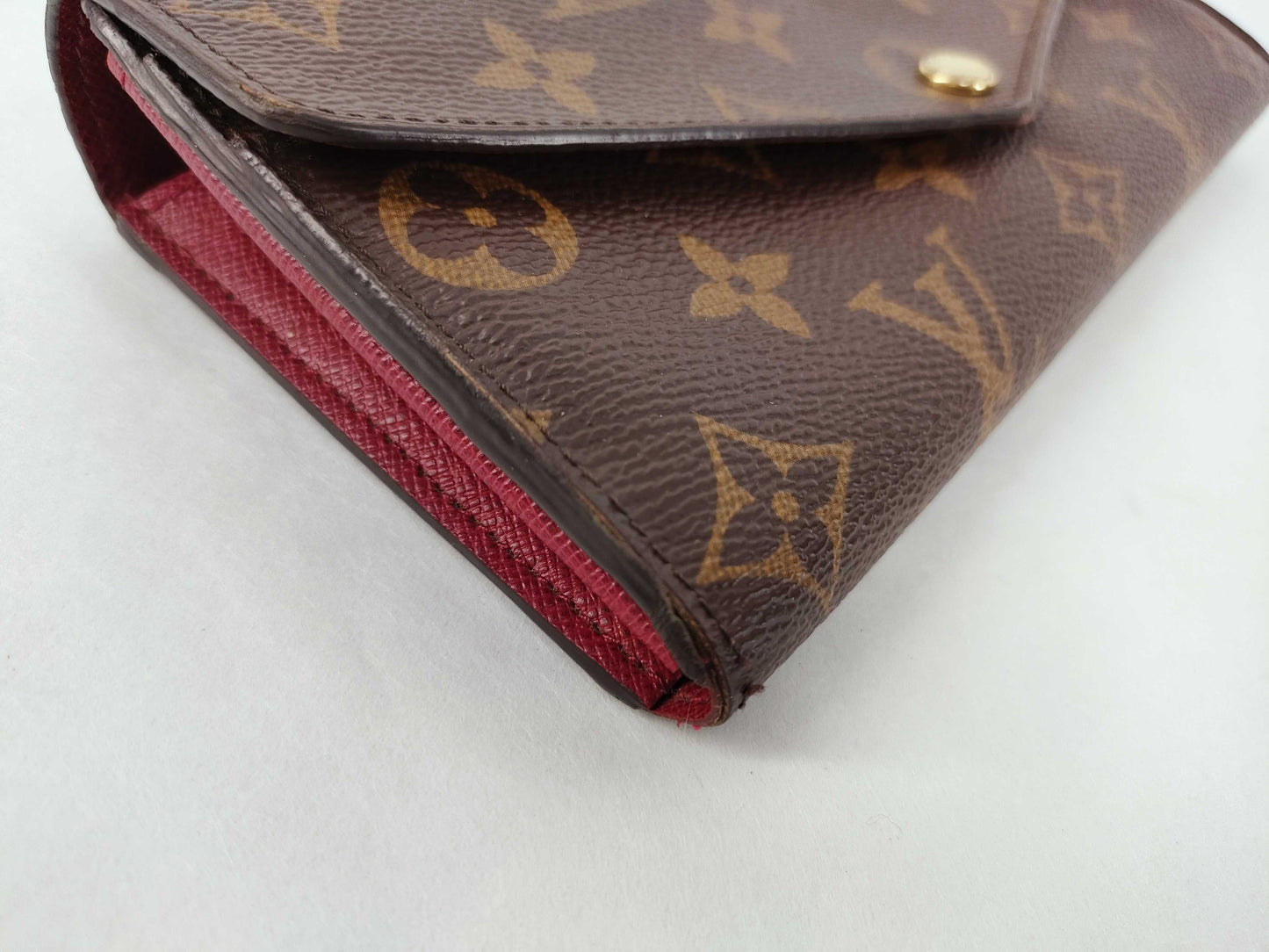 LOUIS VUITTON Monogram Vuitton Sara Monogram Fuchsia M62234 RFID Wallet