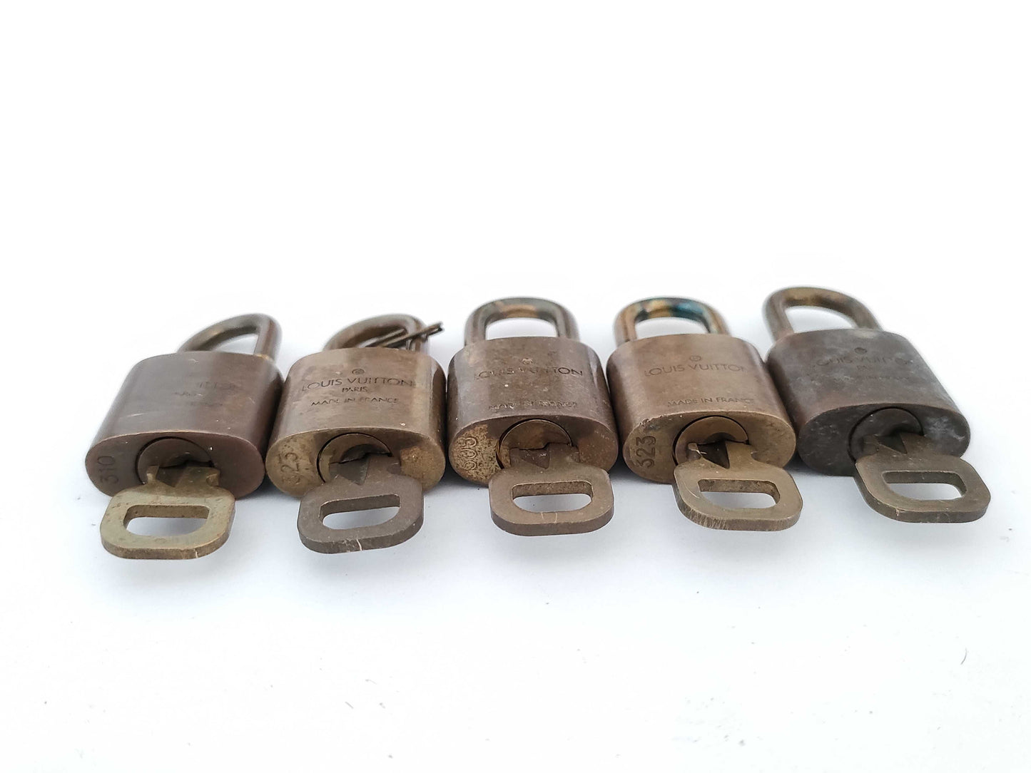 LOUIS VUITTON LOUIS VUITTON padlock 10 pieces Other accessories