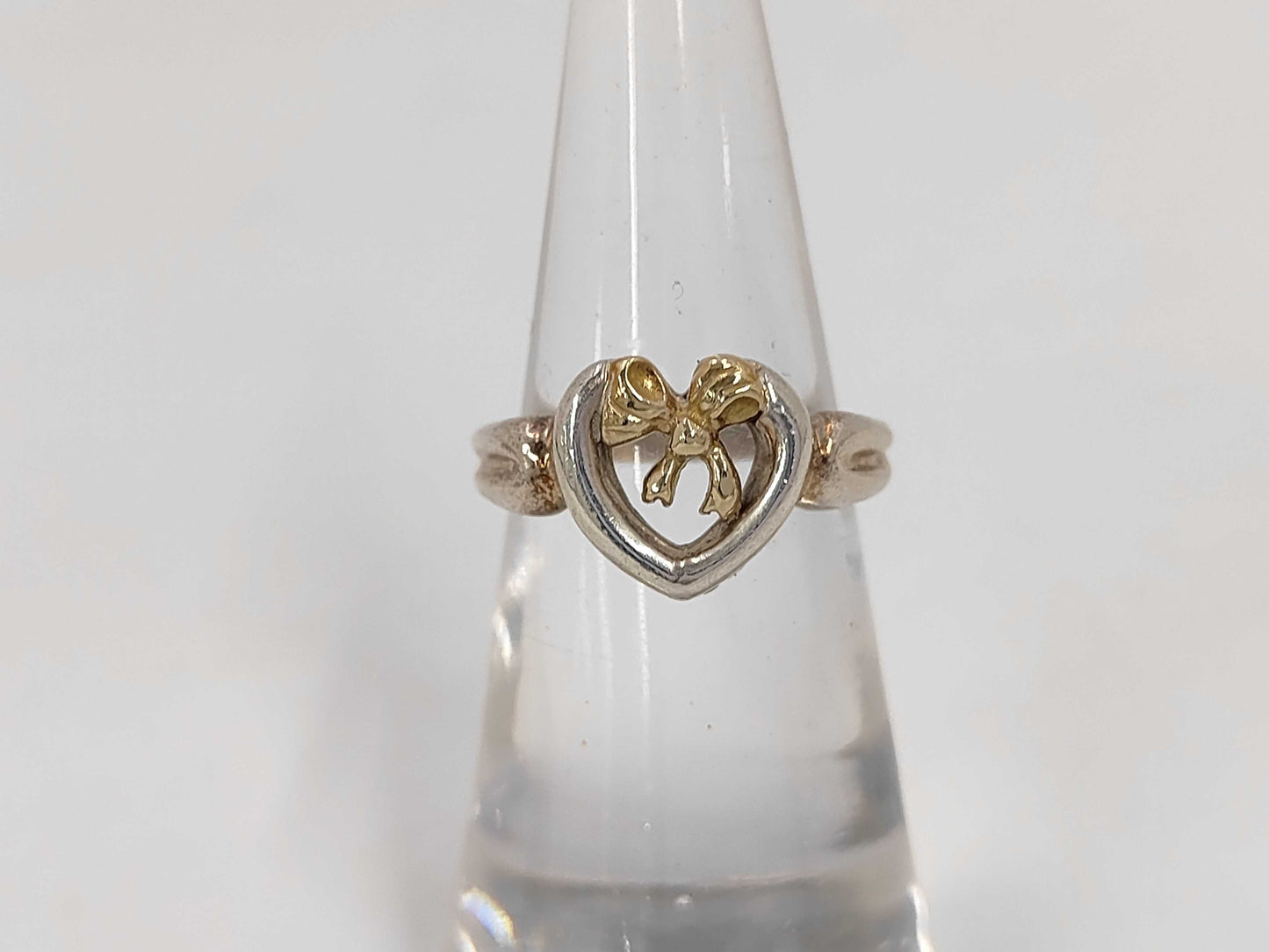 Tiffany & Co. Heart Ribbon Ring 925/750 3.5g Ring
