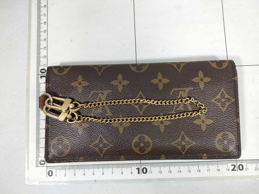 LOUIS VUITTON Monogram Vuitton Monogram Portefeuille Acordion M58008 Wallet Wallet