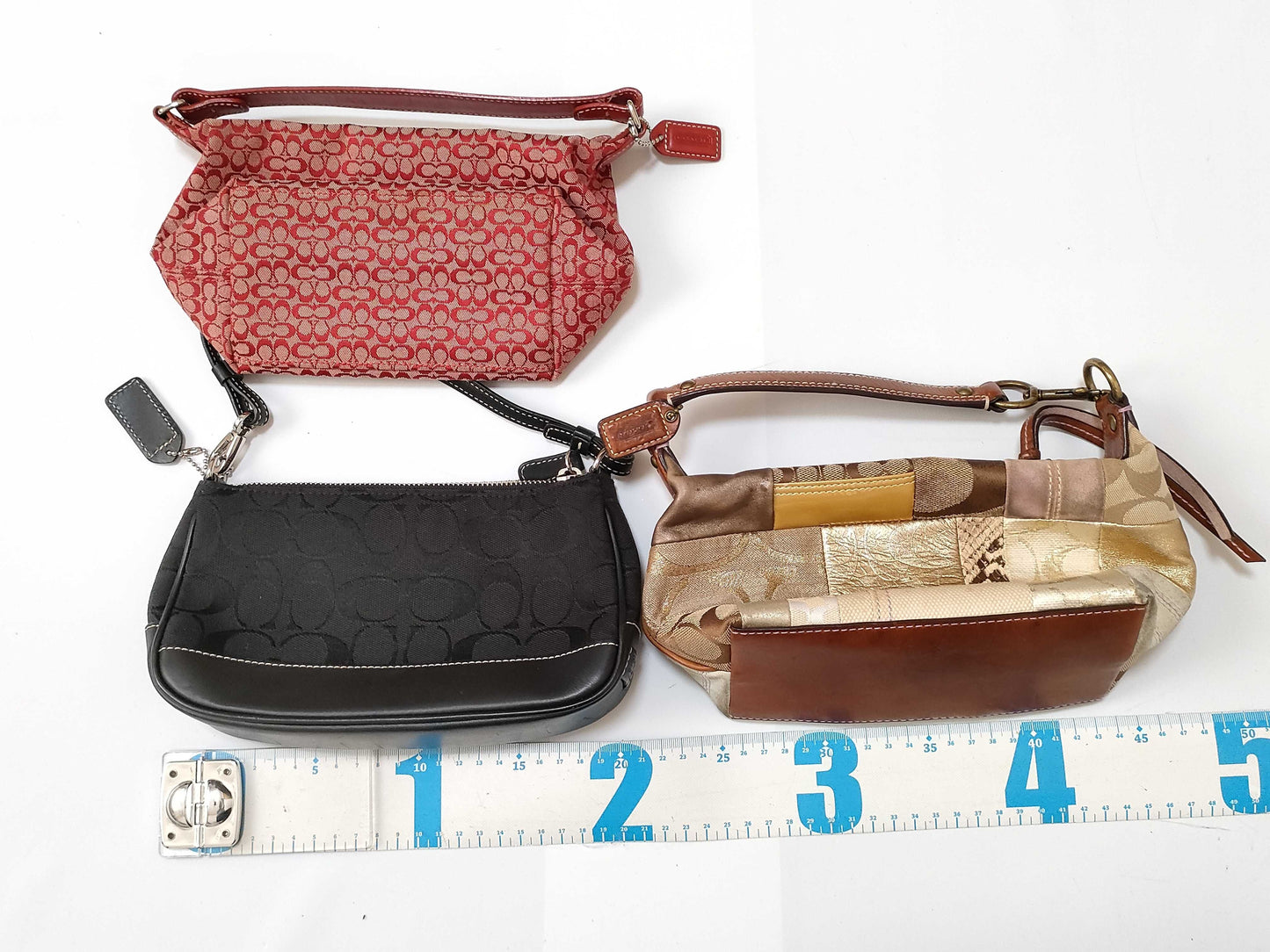 COACH Signature Coach Accessory Pouch 3-Piece Set Bag