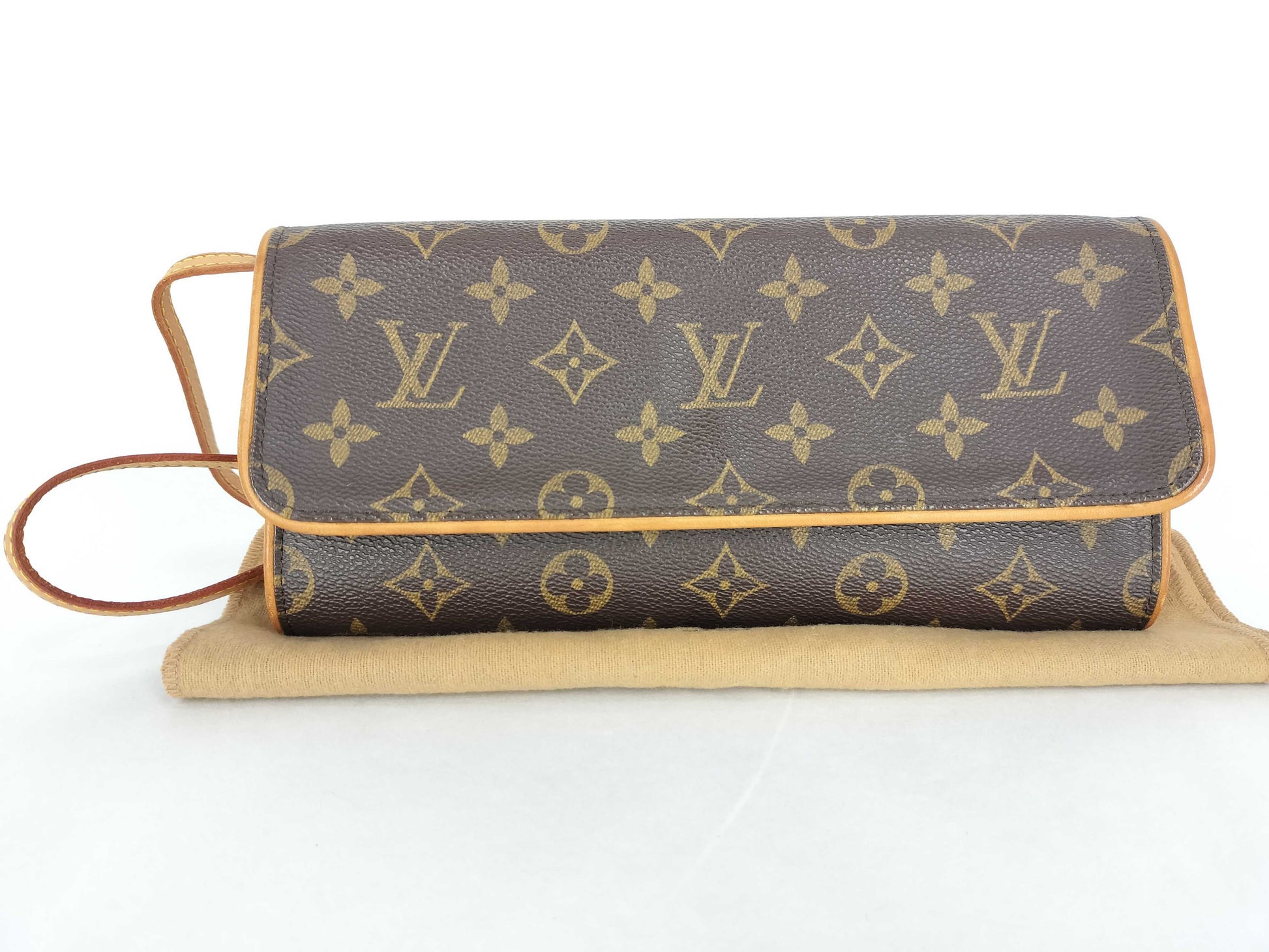 LOUIS VUITTON Monogram Monogram Pochette Twin GM M51852 CA0012 Shoulder Bag Shoulder Bag