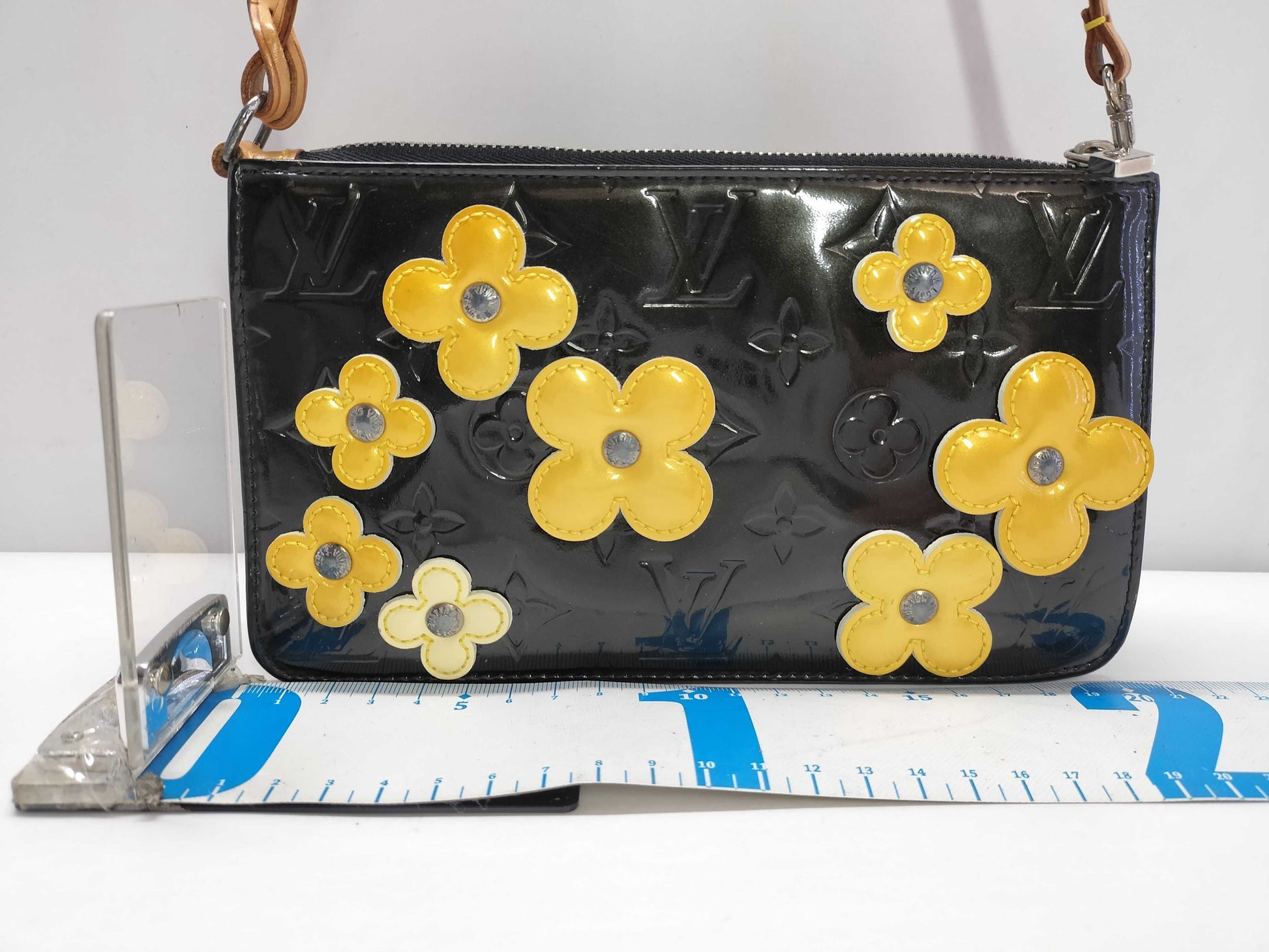 LOUIS VUITTON Verni M92245 Flower Lexington Verny CA0022 Handbag Pouch