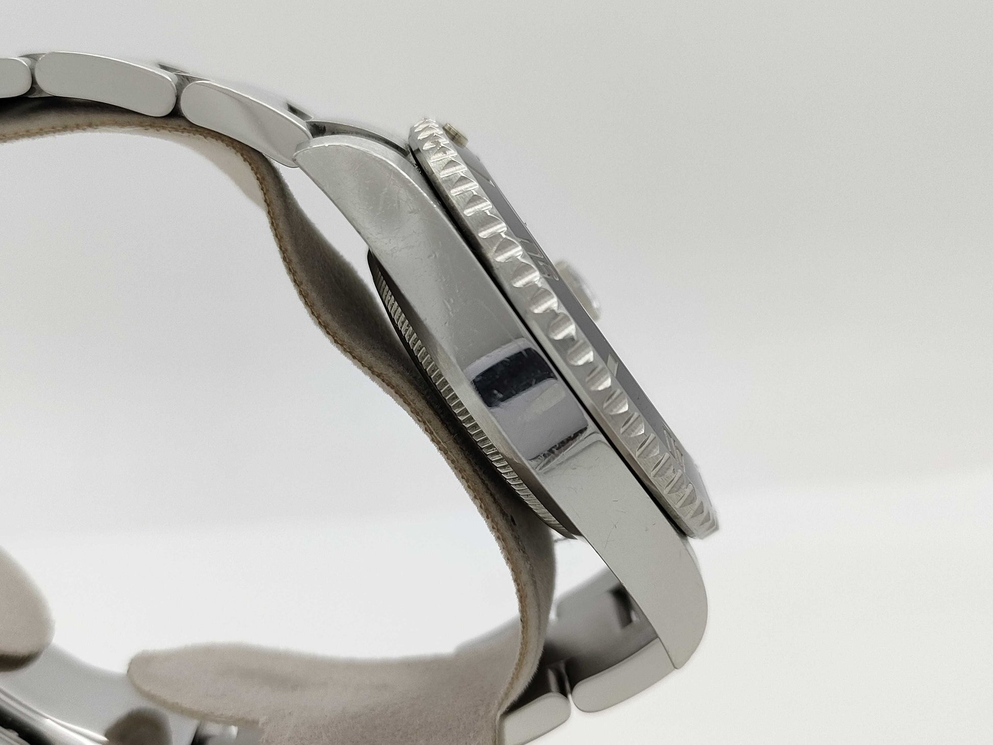 ROLEX 116610LN 3557S841 Black Dial Oyster Breath Men's Watch