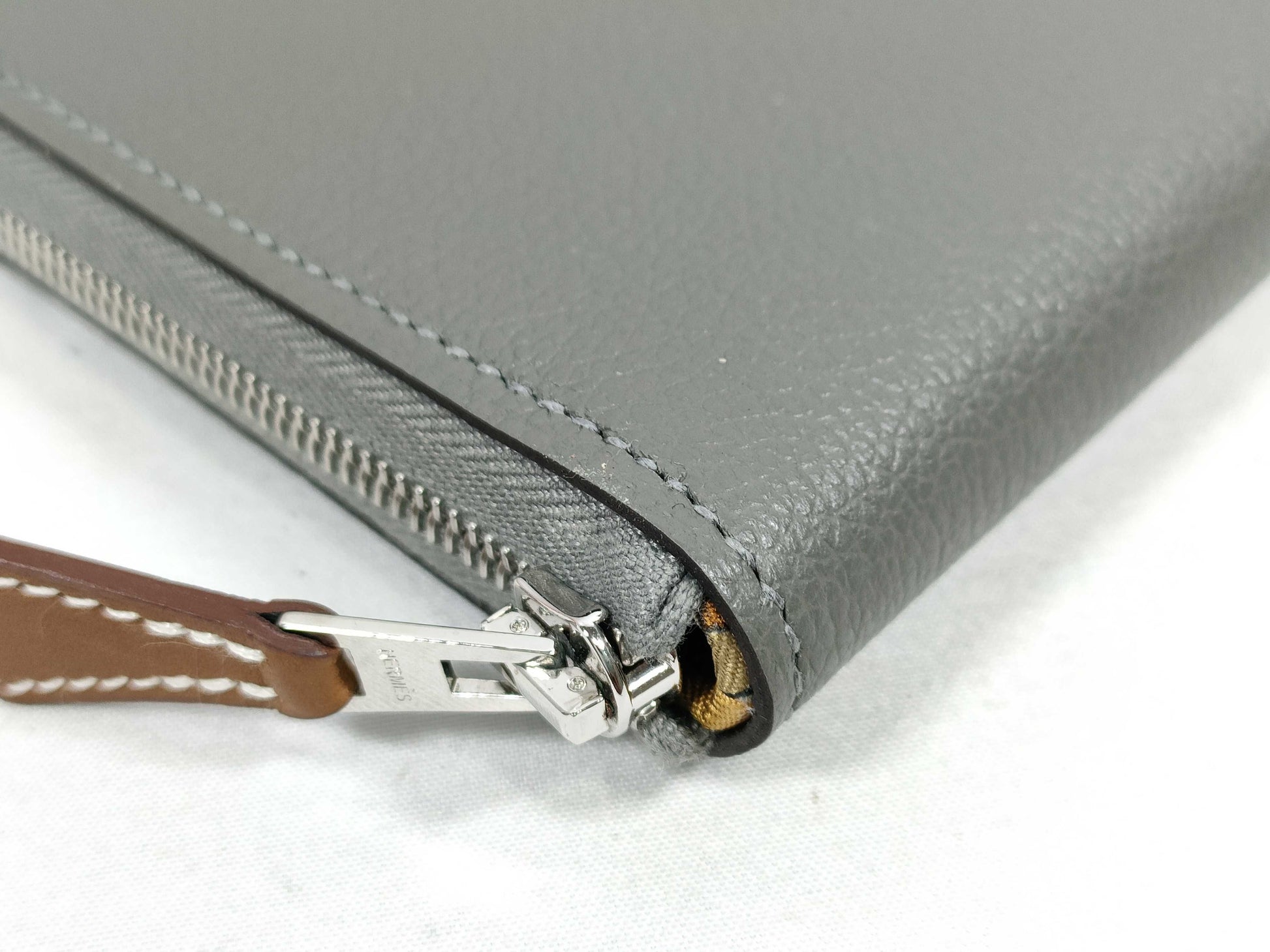 HERMES Azap HERMES Azap Compact Silk-in Bi-Fold Wallet Grimeyer Evercolor K-Engraved Wallet