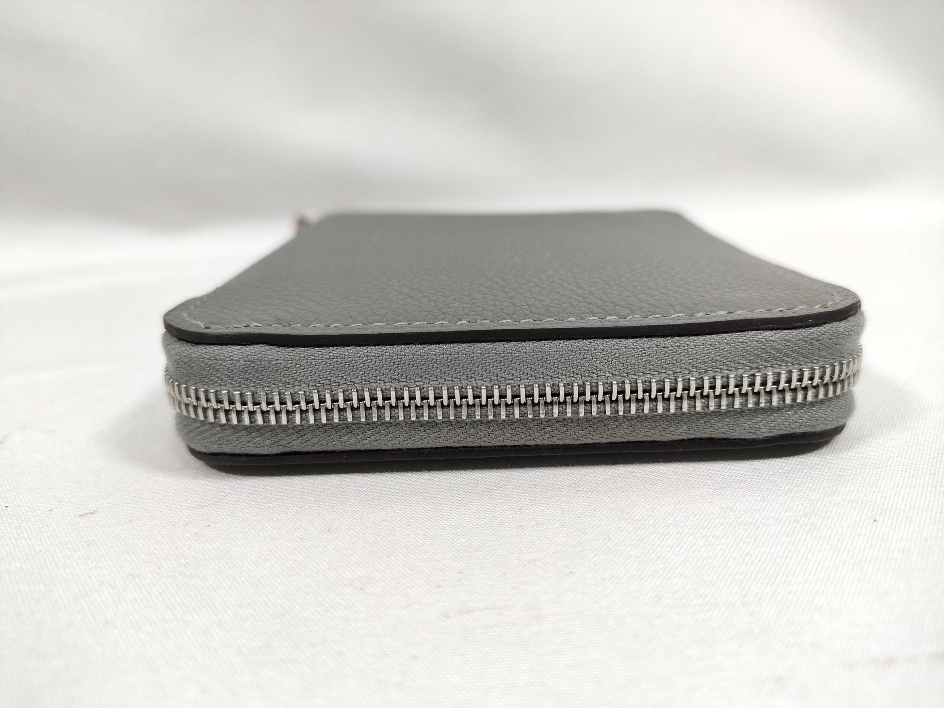 HERMES Azap HERMES Azap Compact Silk-in Bi-Fold Wallet Grimeyer Evercolor K-Engraved Wallet