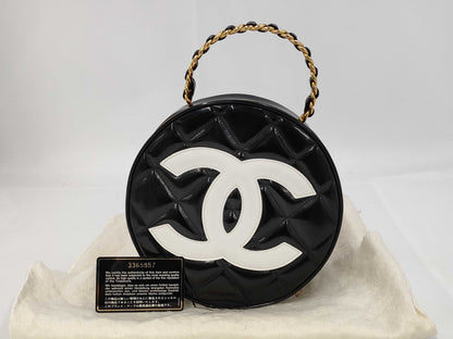 CHANEL CHANEL Matlasse Handbag Black x White Enamel Chain Handle/Gold Fittings 3rd Series Handbag