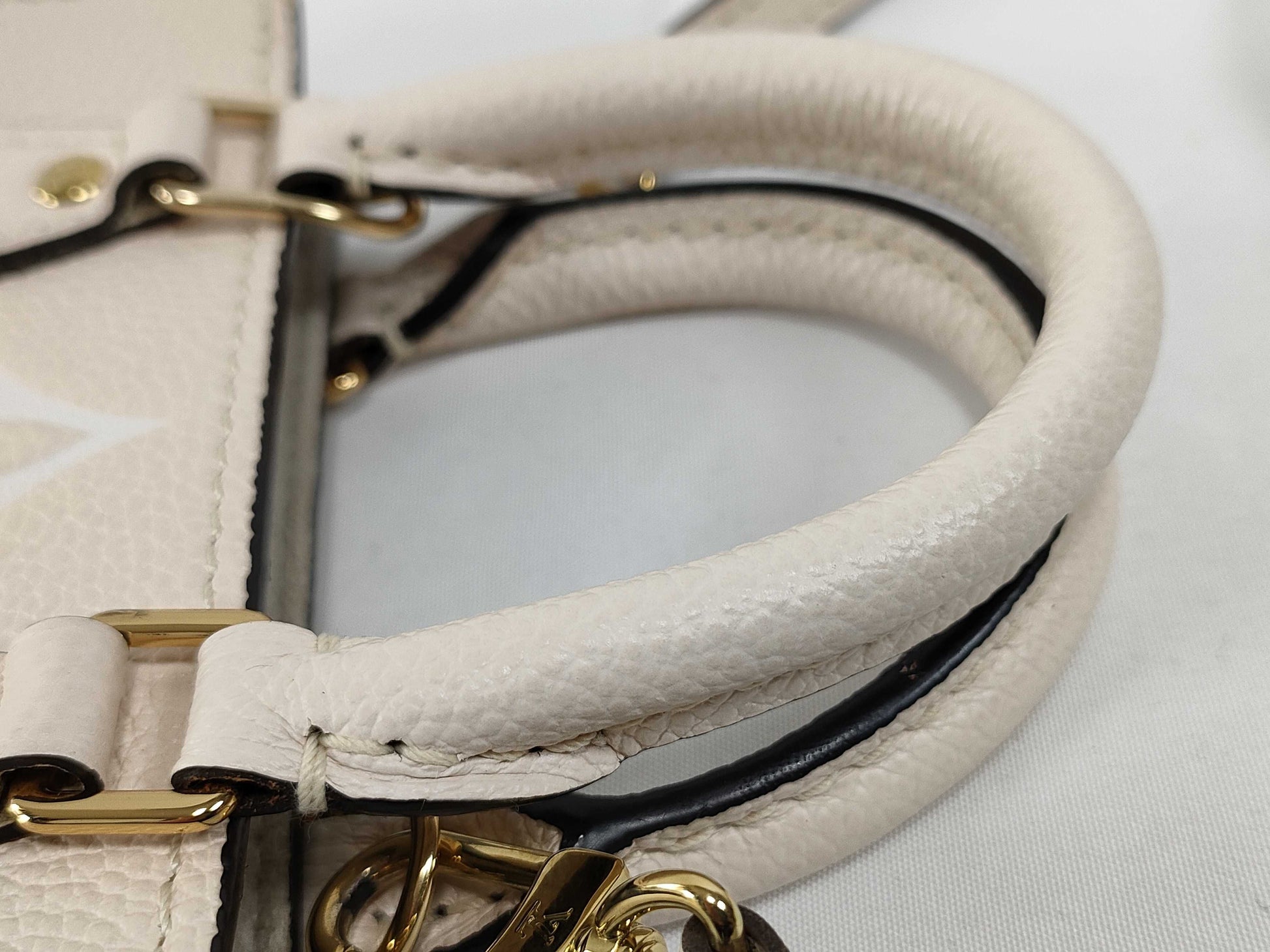 LOUIS VUITTON Monogram Unplanted LOUIS VUITTON Petit Sack Plastic Tote Bag M80449 Claim Saffron By-the-Pool Monogram Unplant Leather RFID Verified Tote Bag