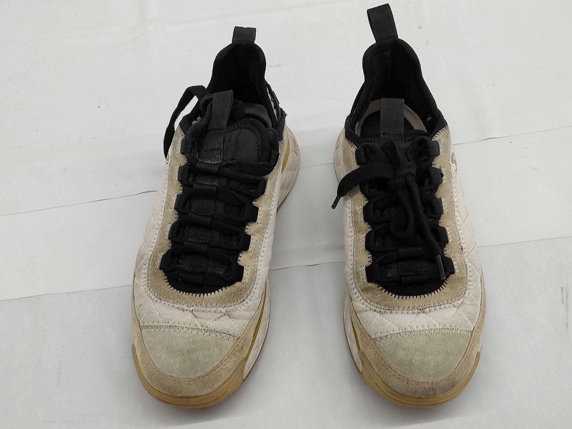 CHANEL Bicolor Sneakers 37 Sneakers