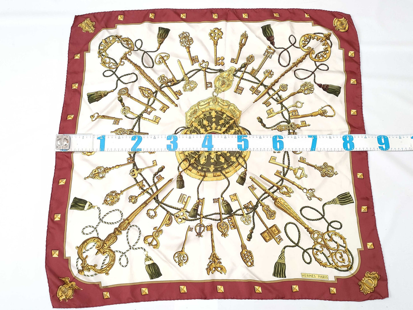 HERMES Carre Hermes Carre 90 Silk Scarf Bordeaux Scarf