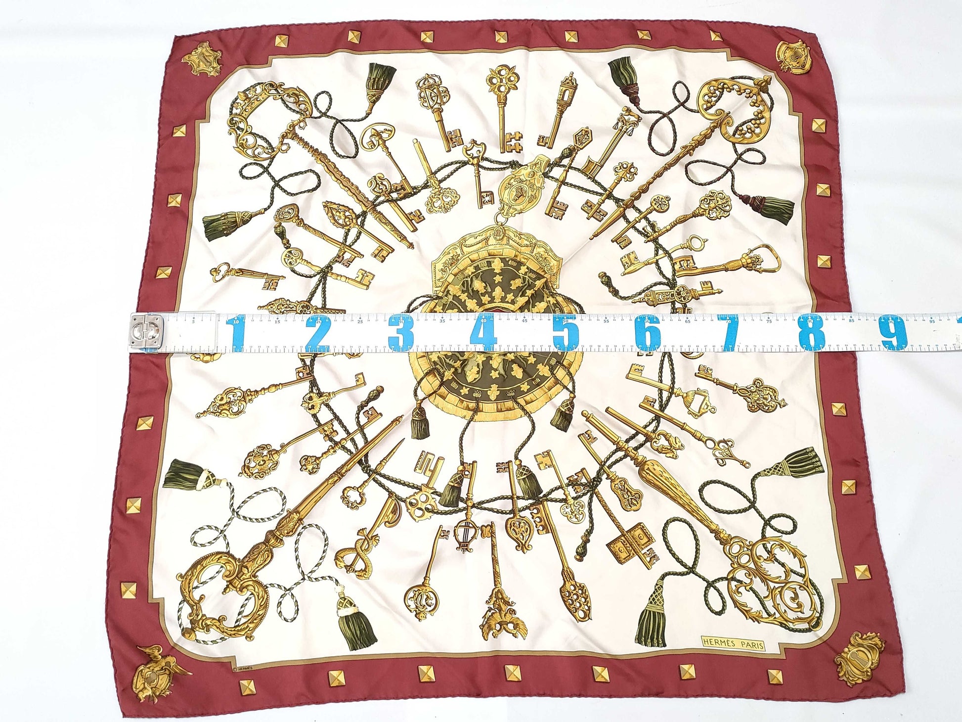 HERMES Carre Hermes Carre 90 Silk Scarf Bordeaux Scarf