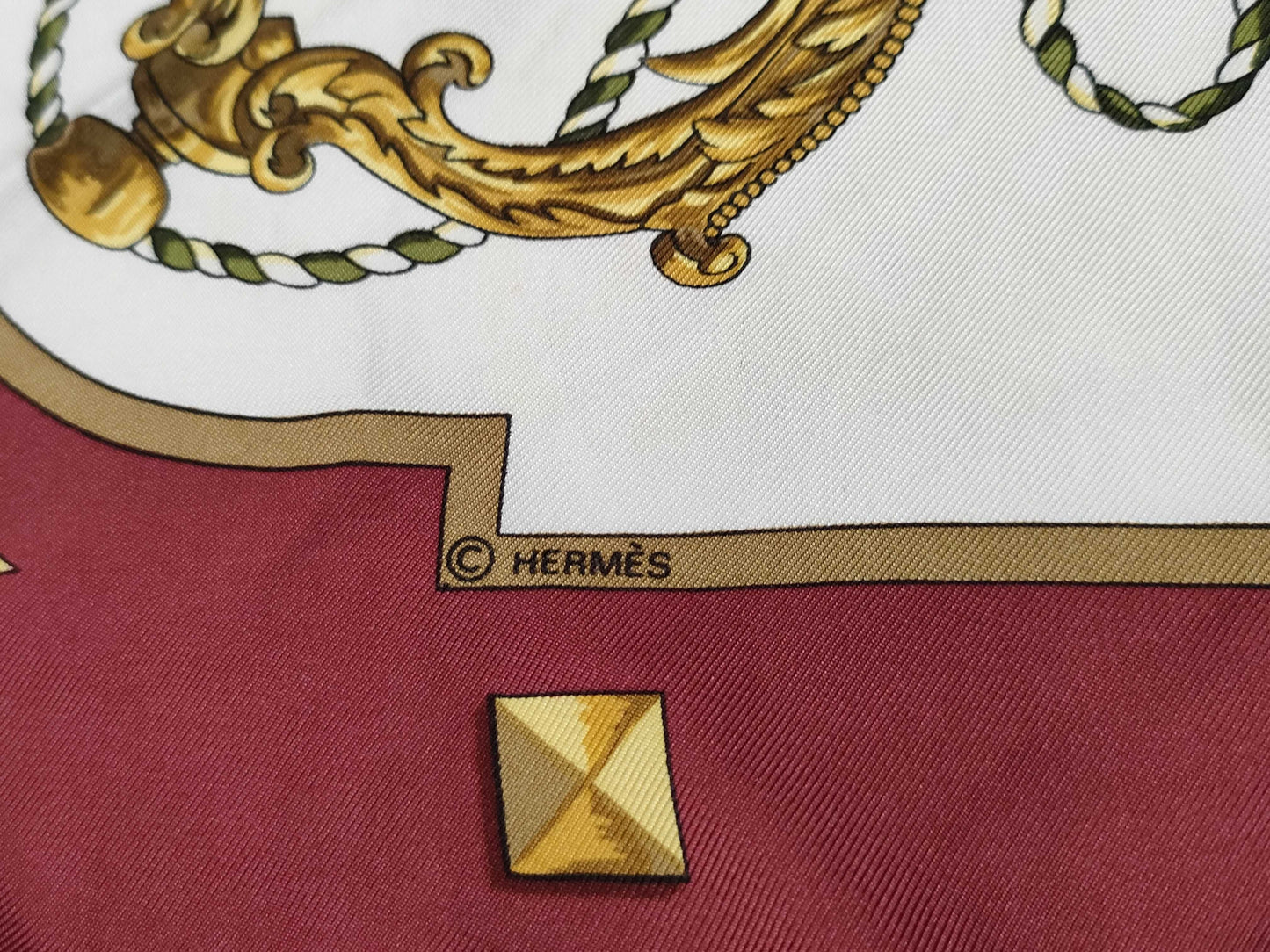 HERMES Carre Hermes Carre 90 Silk Scarf Bordeaux Scarf