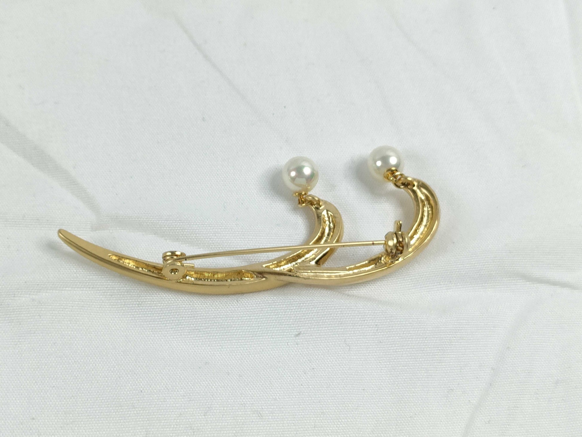 Pierre Cardin Faux Pearl Brooch Brooch