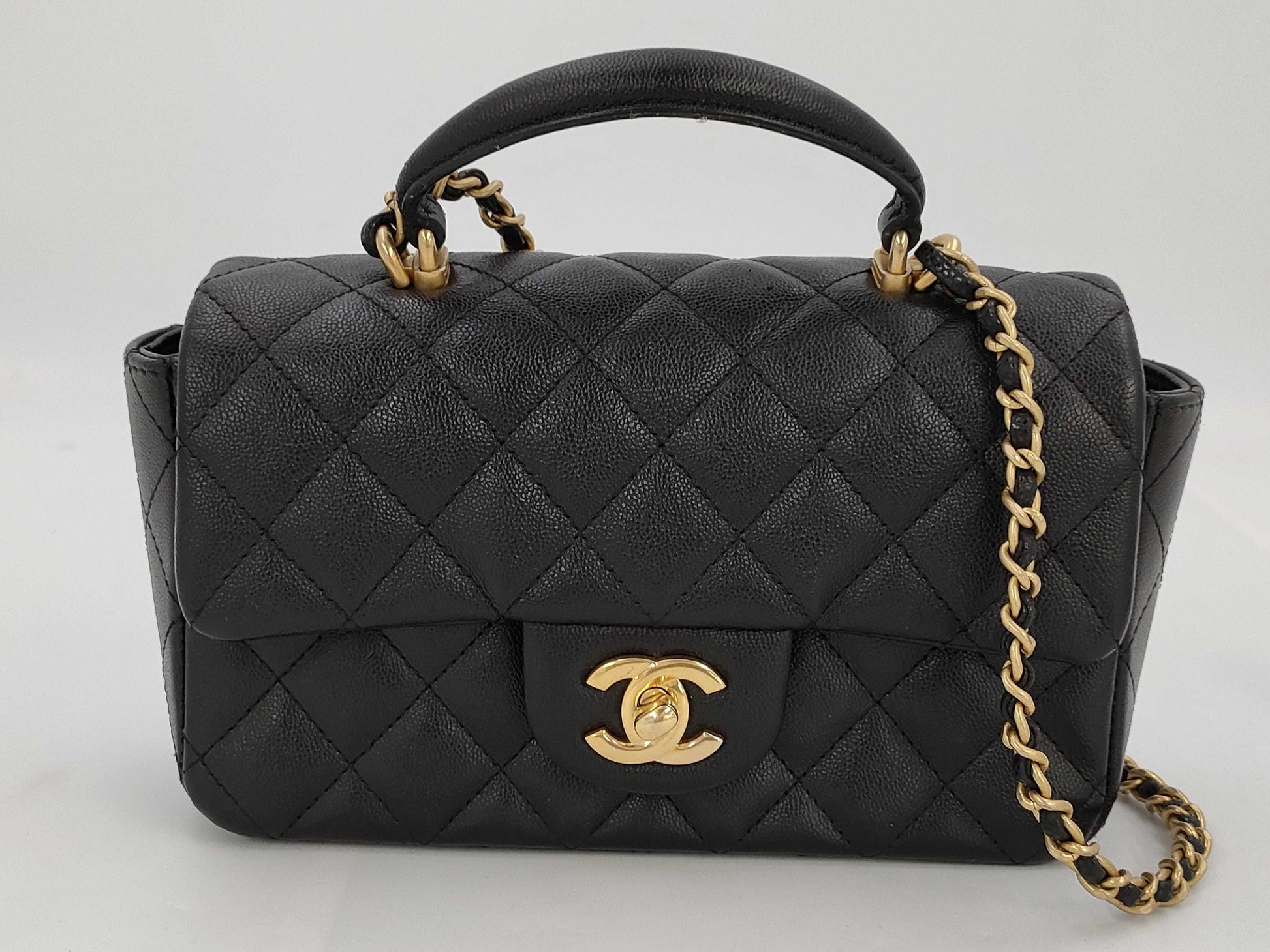CHANEL CHANEL Top Handle Caviar Skin Gold Fittings 2way Handbag Chain Shoulder Bag Black Black 17th Shoulder Bag