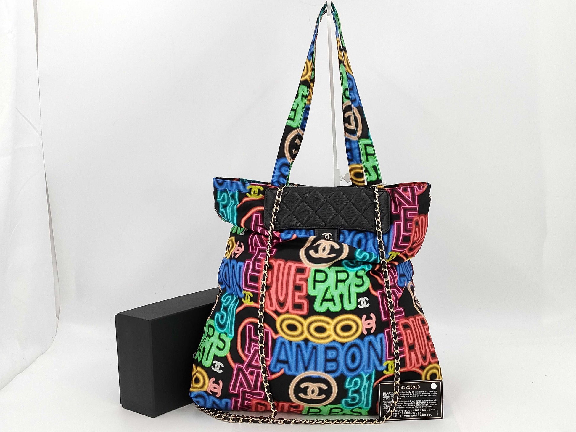 CHANEL CHANEL Matlasse Caviar Skin Chain Shoulder Bag 2way Eco Bag Black x Neon Color Multicolor Gold Hardware Shoulder Bag Card Seal 31st Series Shoulder Bag