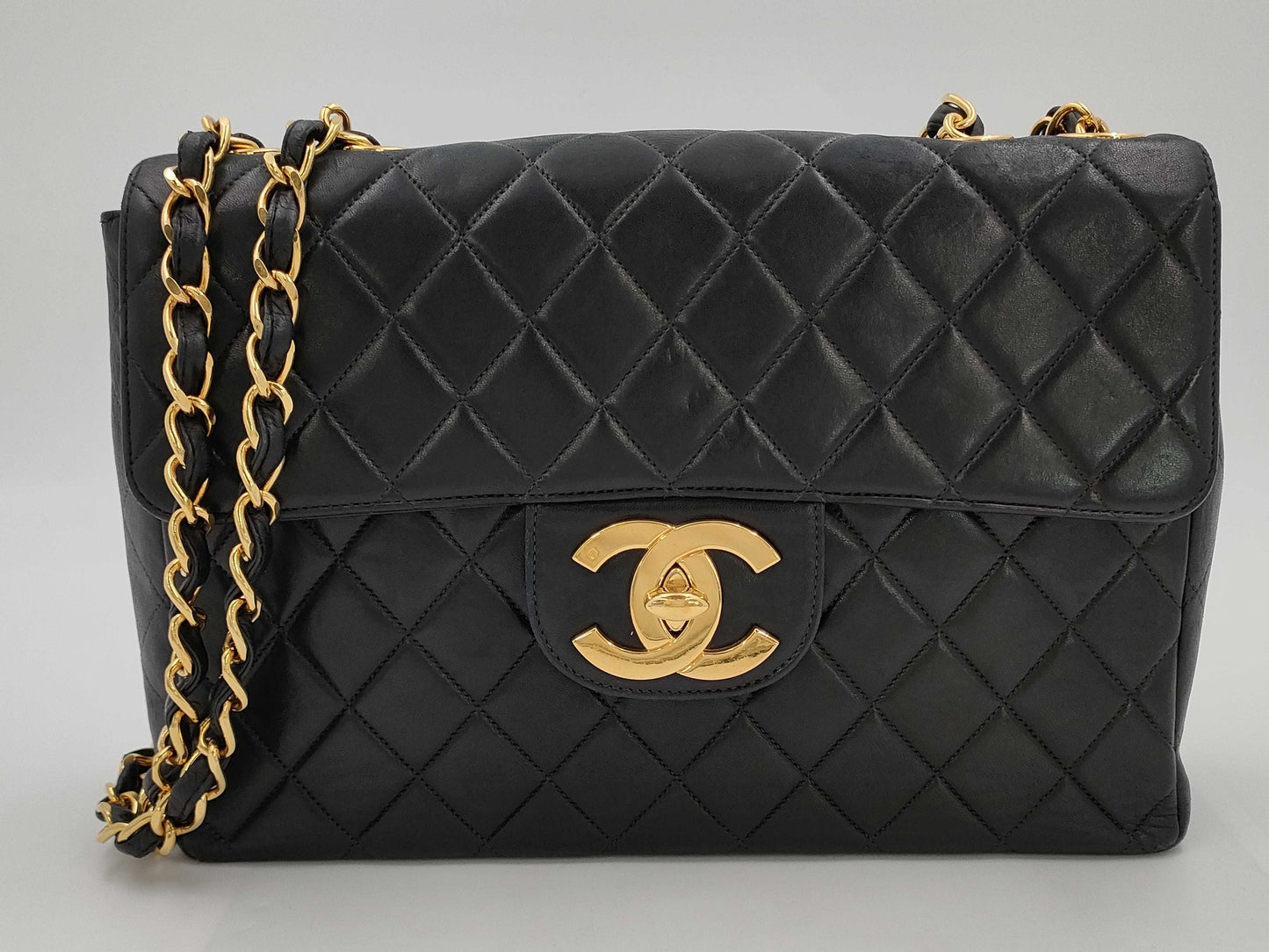 CHANEL Deca Matlasse Chain Shoulder Black Shoulder Bag