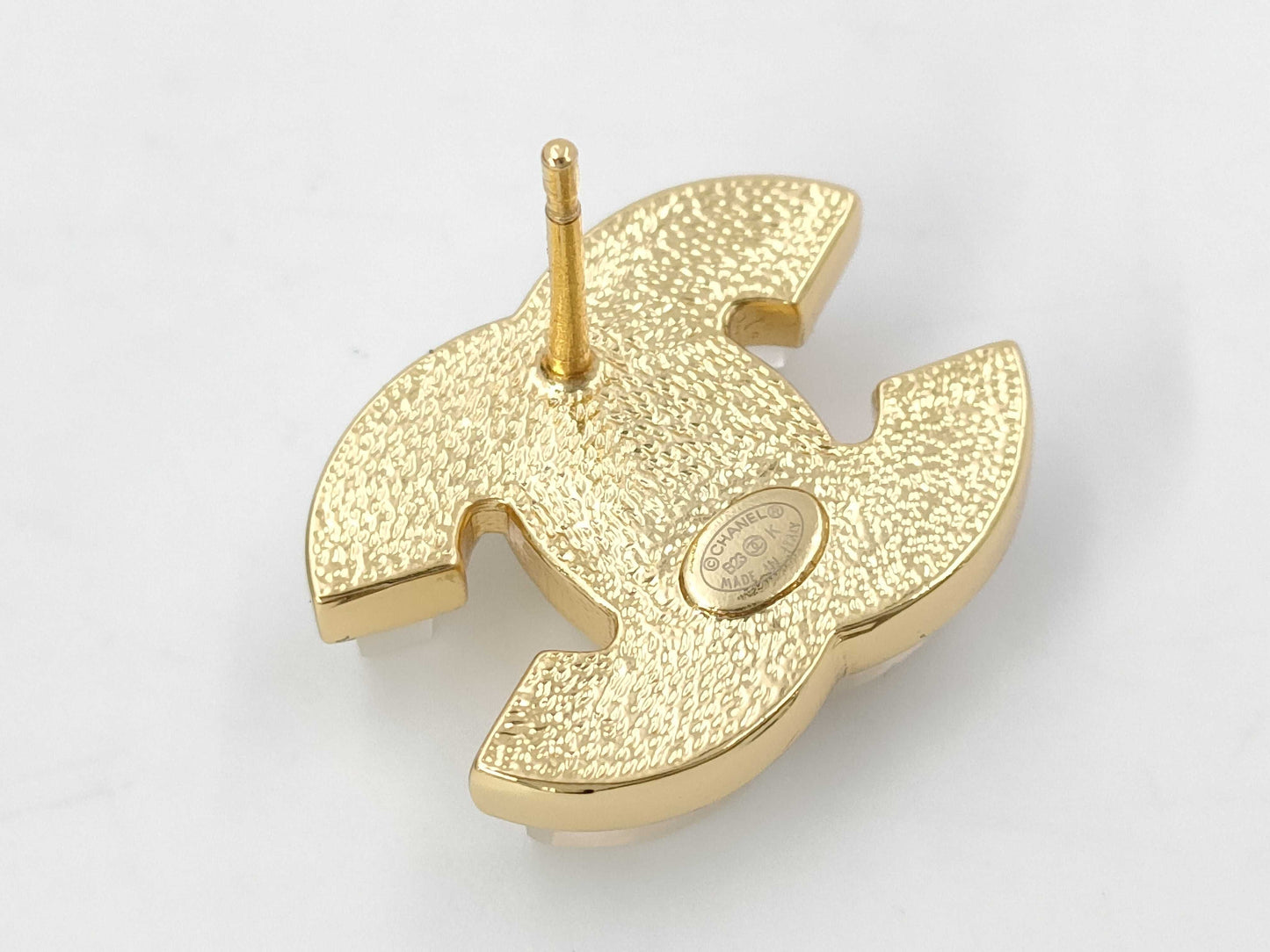 CHANEL Cocomark White Gold B23K Earrings