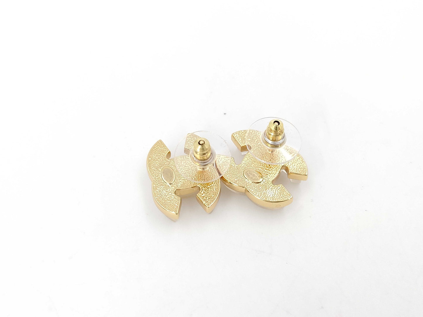 CHANEL Cocomark White Gold B23K Earrings