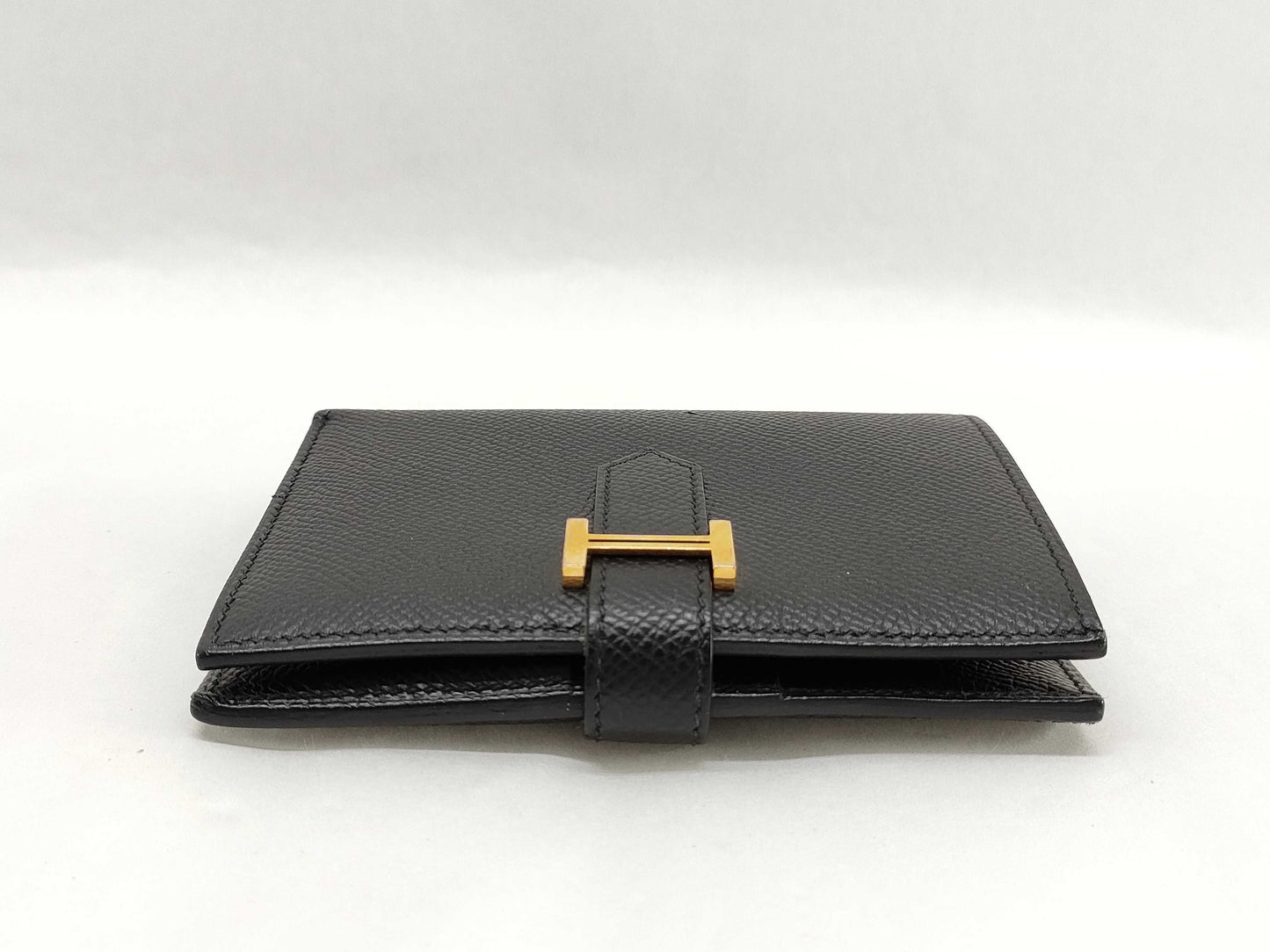 HERMES Beane Hermes Bean Compact D Engraving Epson Gold Hardware Black Wallet