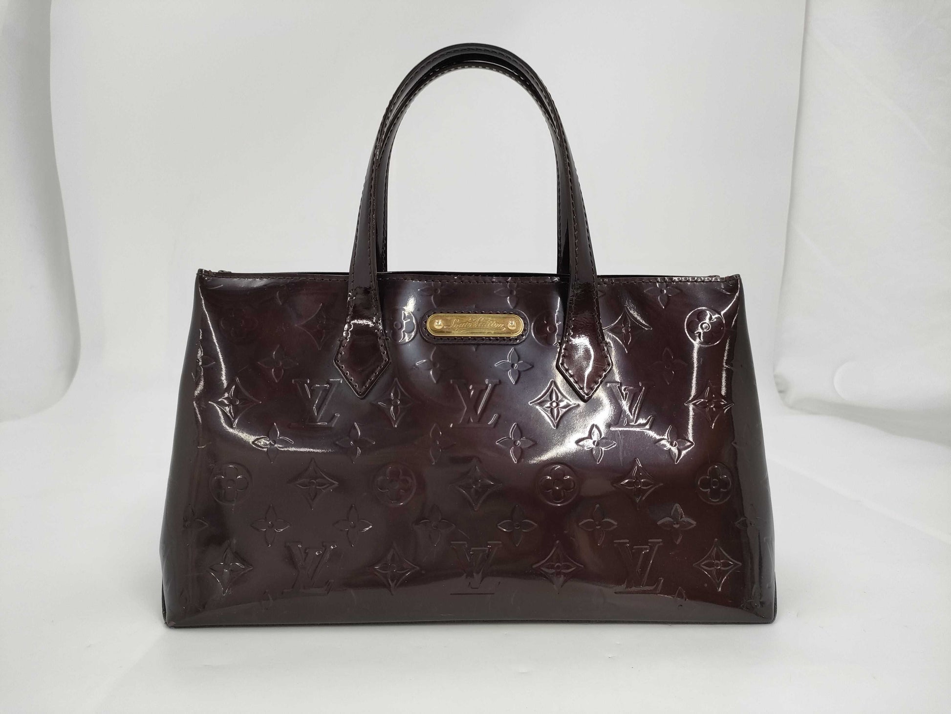 LOUIS VUITTON Verni-Wilshire Handbag