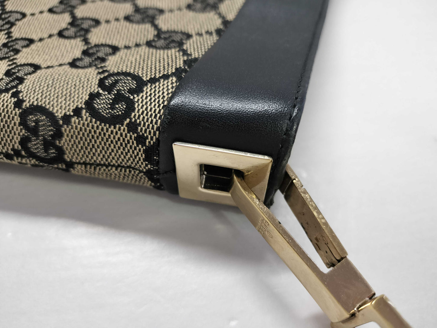 GUCCI GG Canvas Gucci GG Canvas Handbag Shoulder Bag