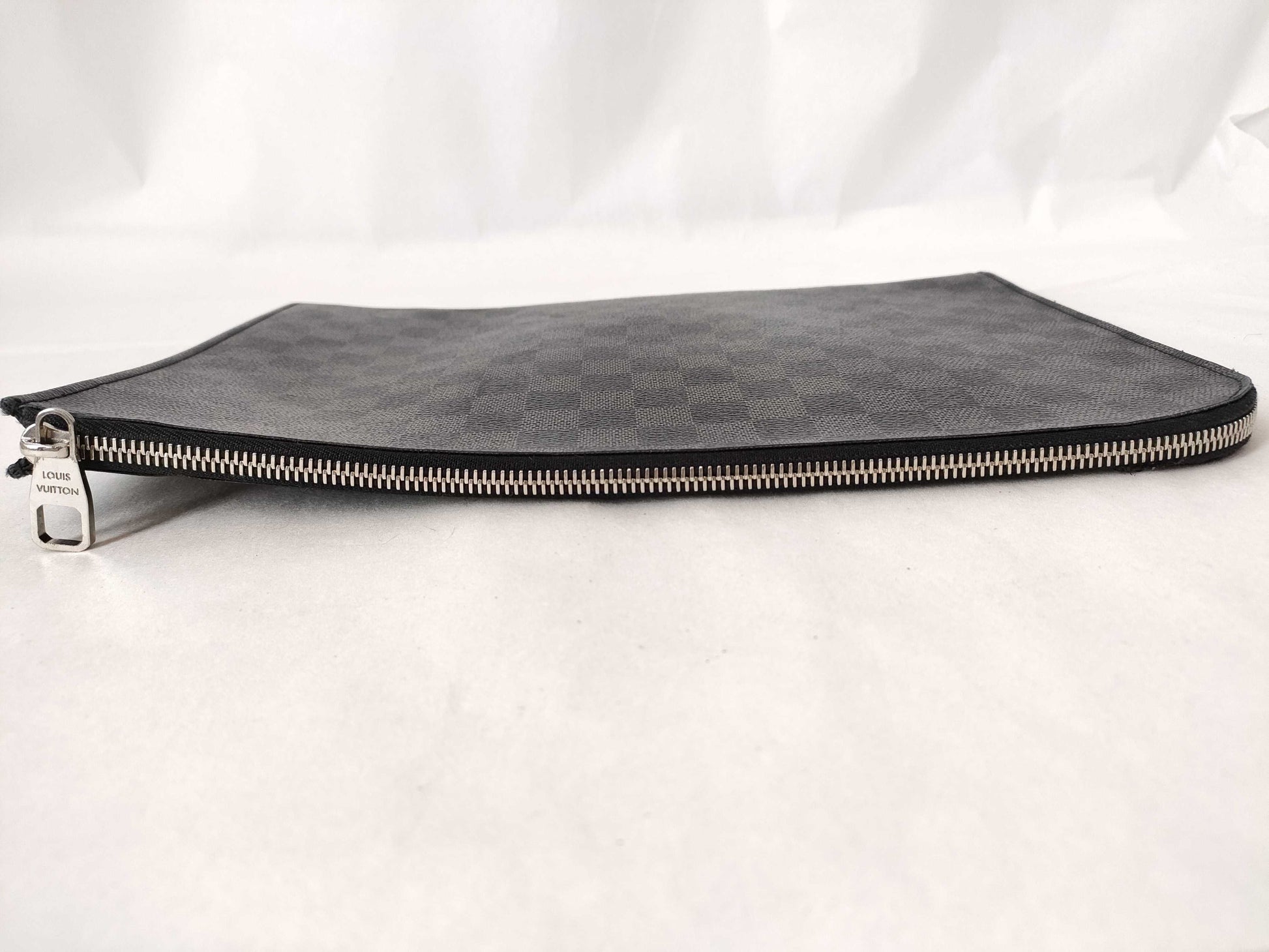 LOUIS VUITTON Damier Graphite Clutch Bag Damier Graphite Clutch Bag